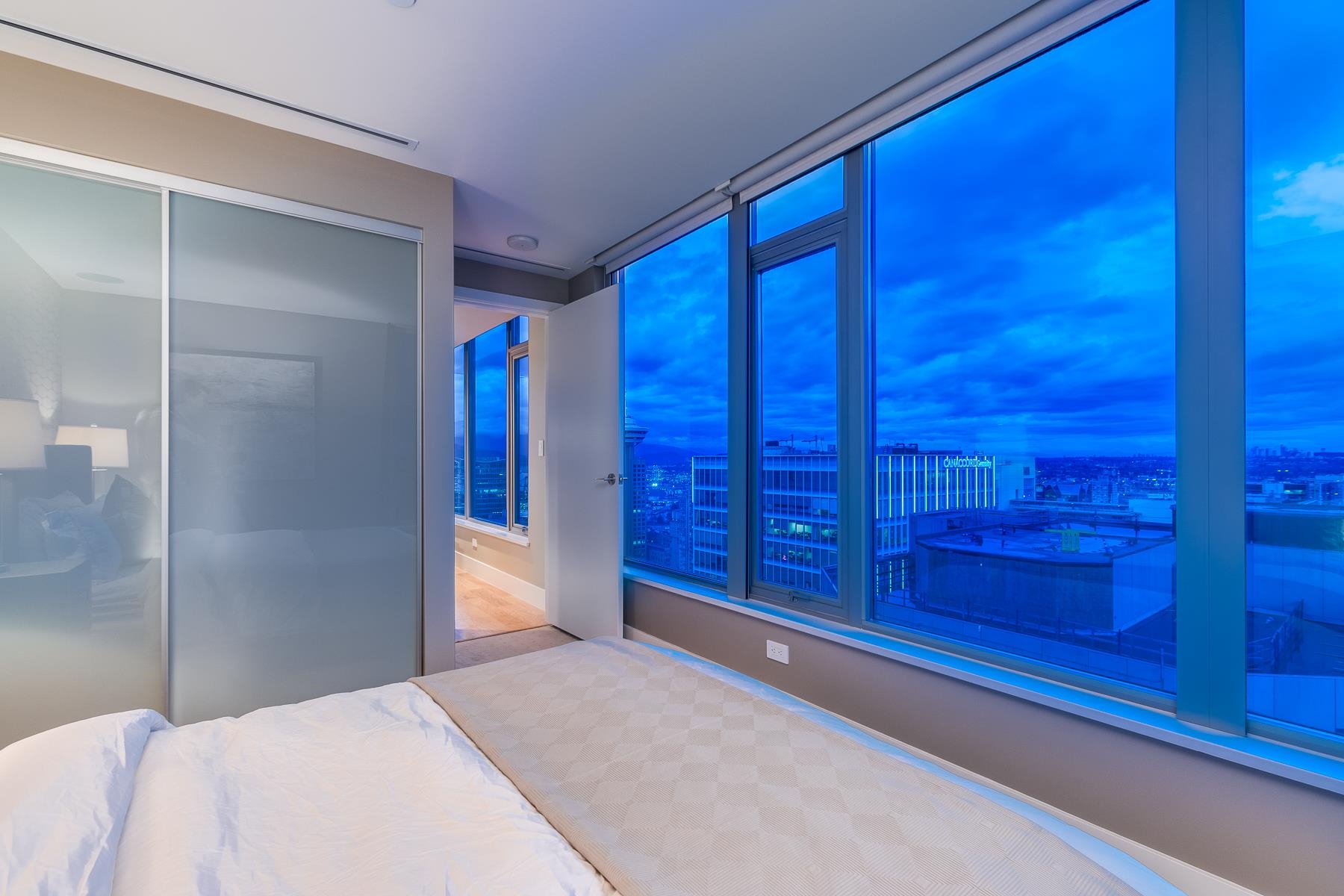 3204 667 HOWE STREET Unit: 3204
