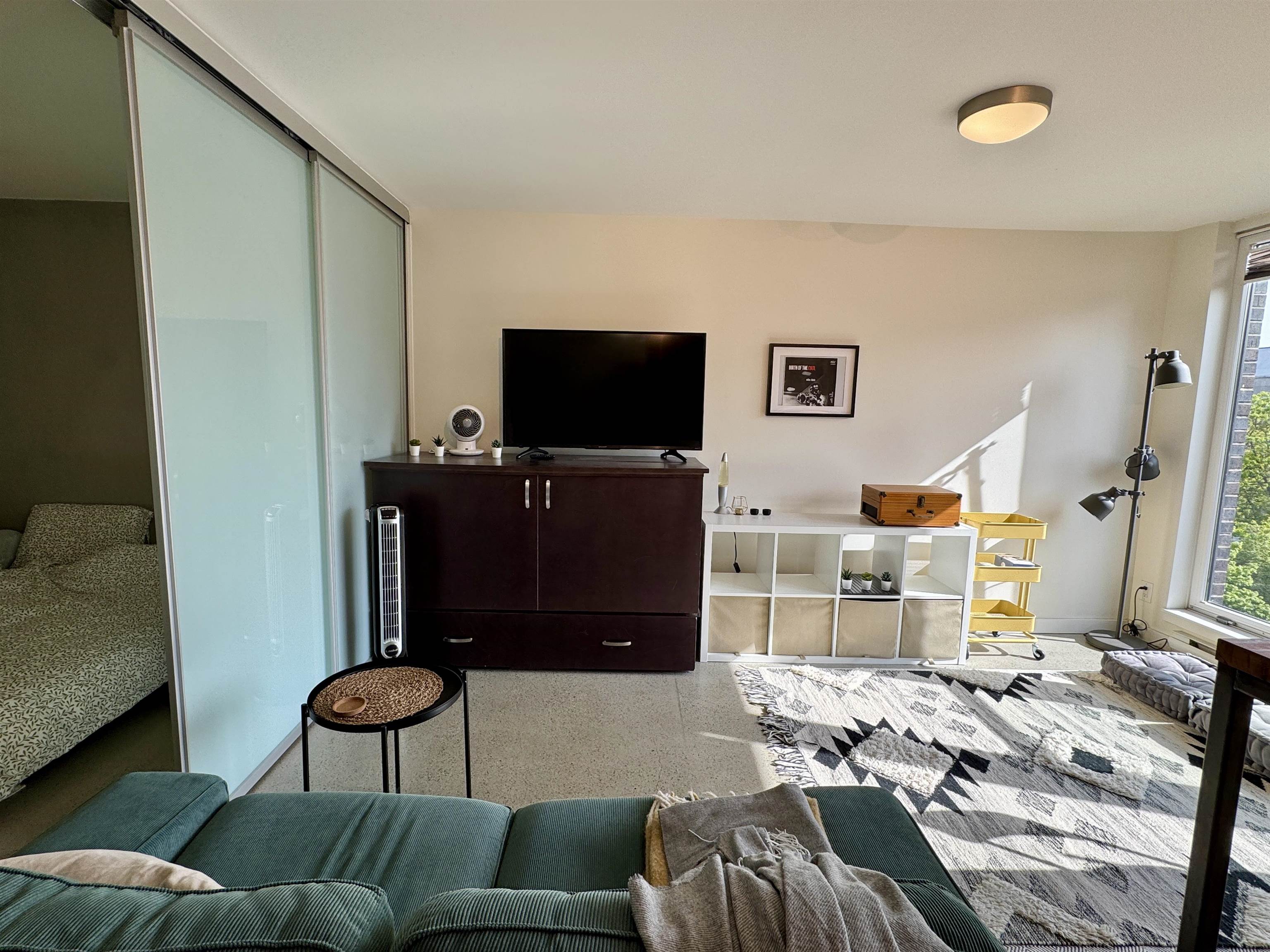 803 150 E CORDOVA STREET Unit: 803