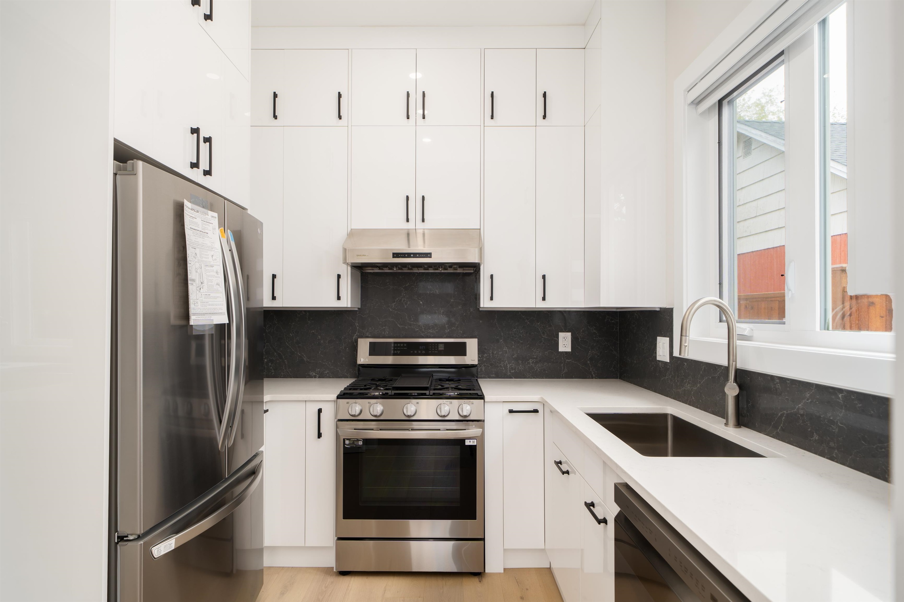 1240 LANCASTER CRESCENT