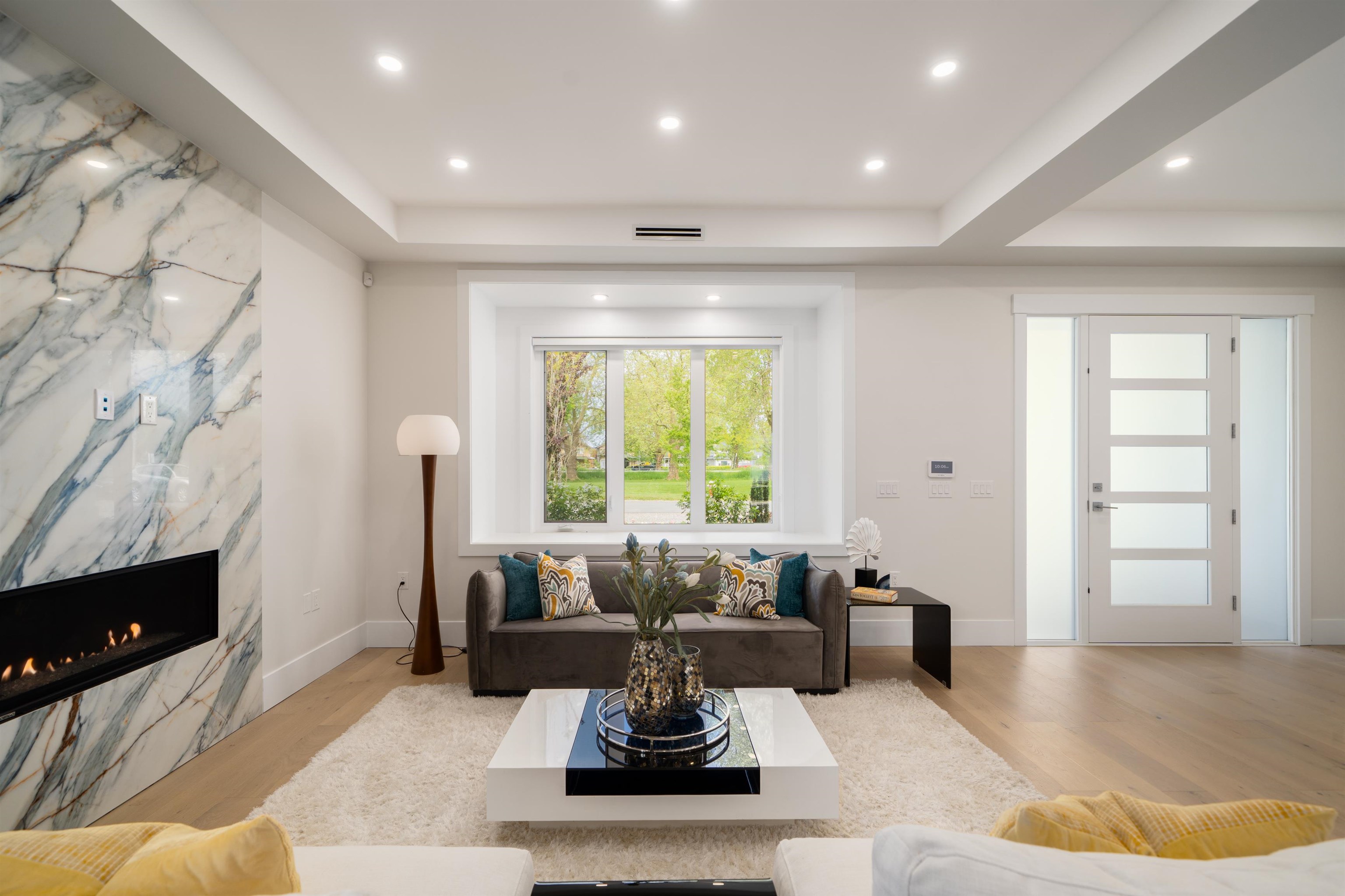 1240 LANCASTER CRESCENT