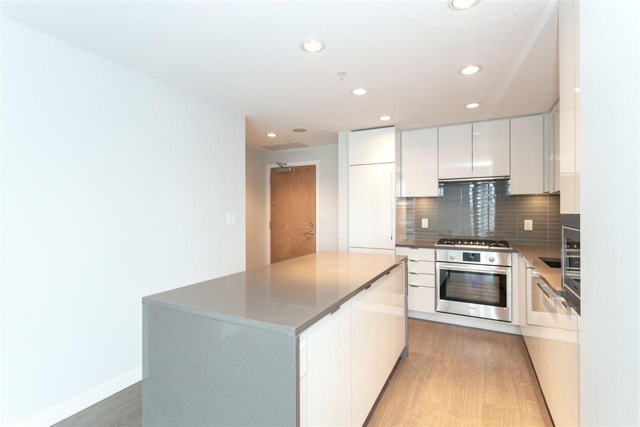 1710 8333 SWEET AVENUE Unit: 1710