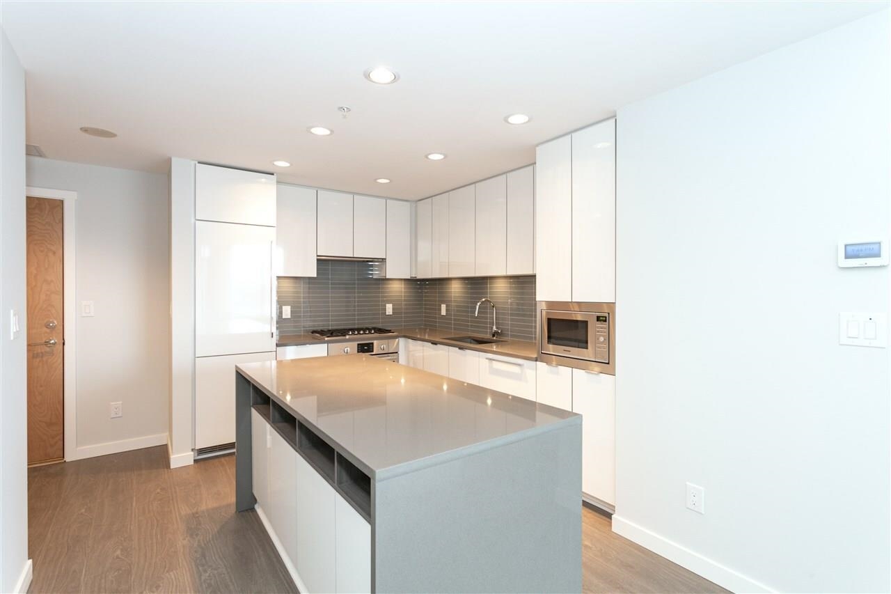 1710 8333 SWEET AVENUE Unit: 1710