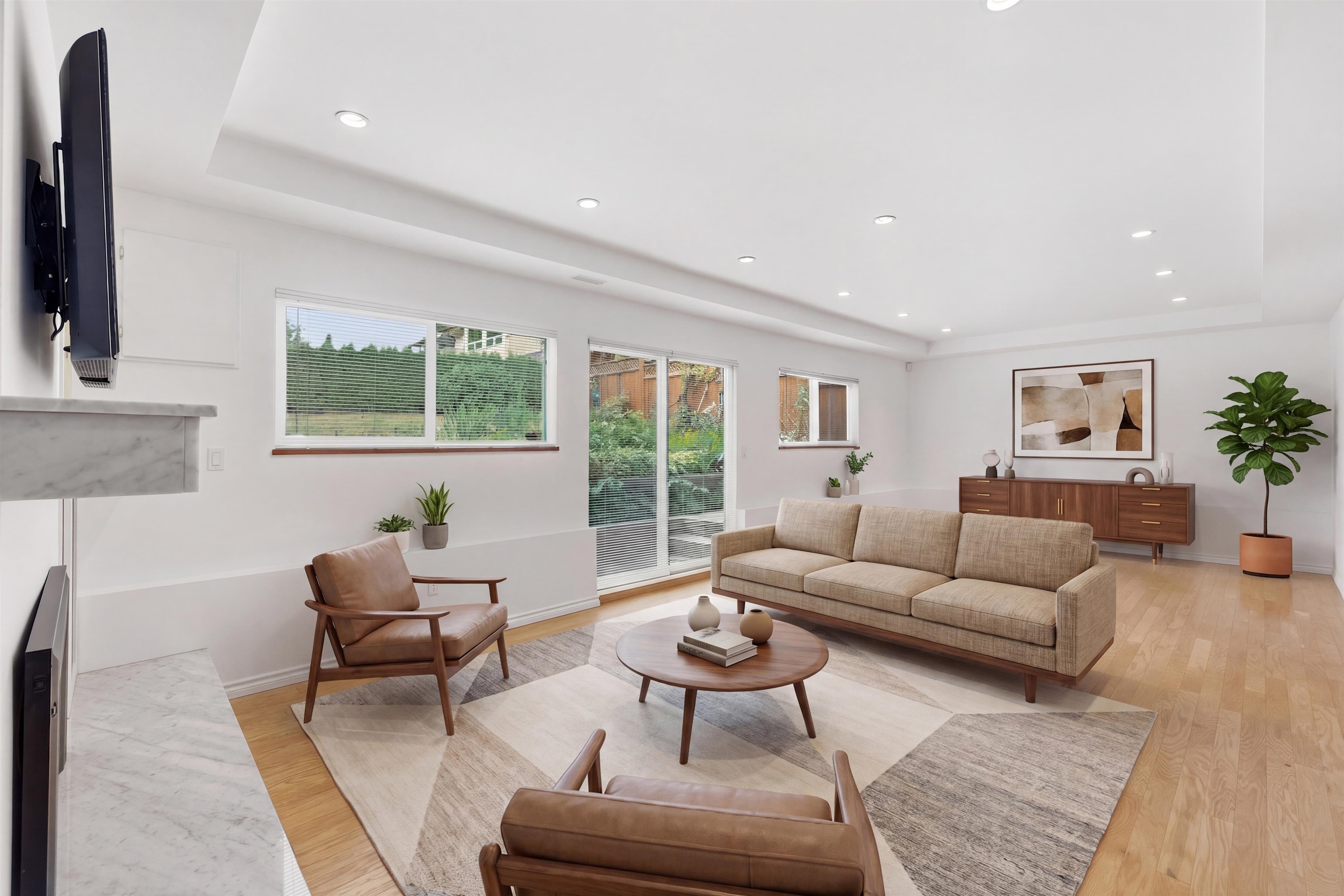 7605 LAWRENCE DRIVE
