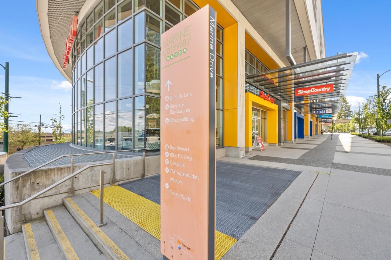 807 455 SW MARINE DRIVE Unit: 807