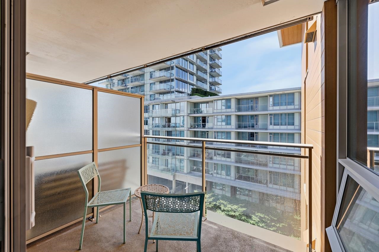 807 455 SW MARINE DRIVE Unit: 807