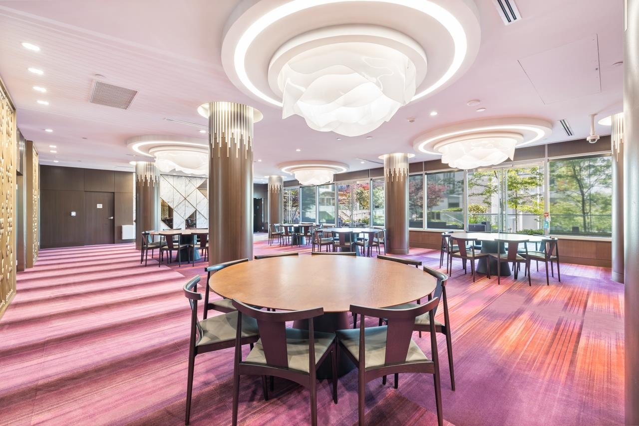807 455 SW MARINE DRIVE Unit: 807