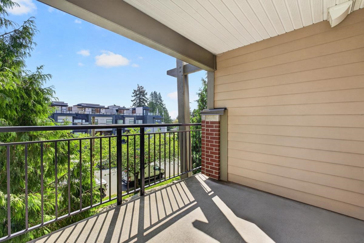 312 5889 IRMIN STREET Unit: 312