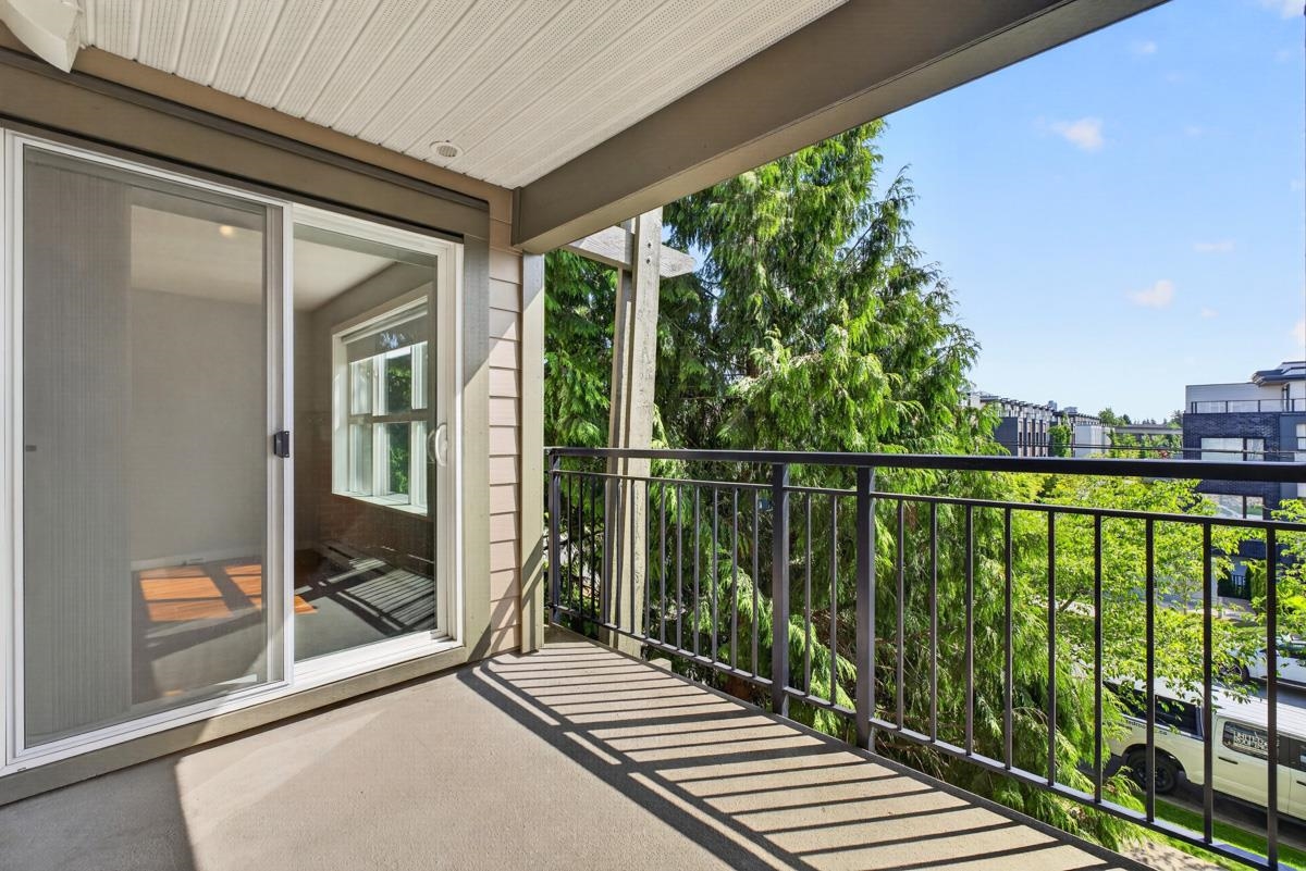 312 5889 IRMIN STREET Unit: 312