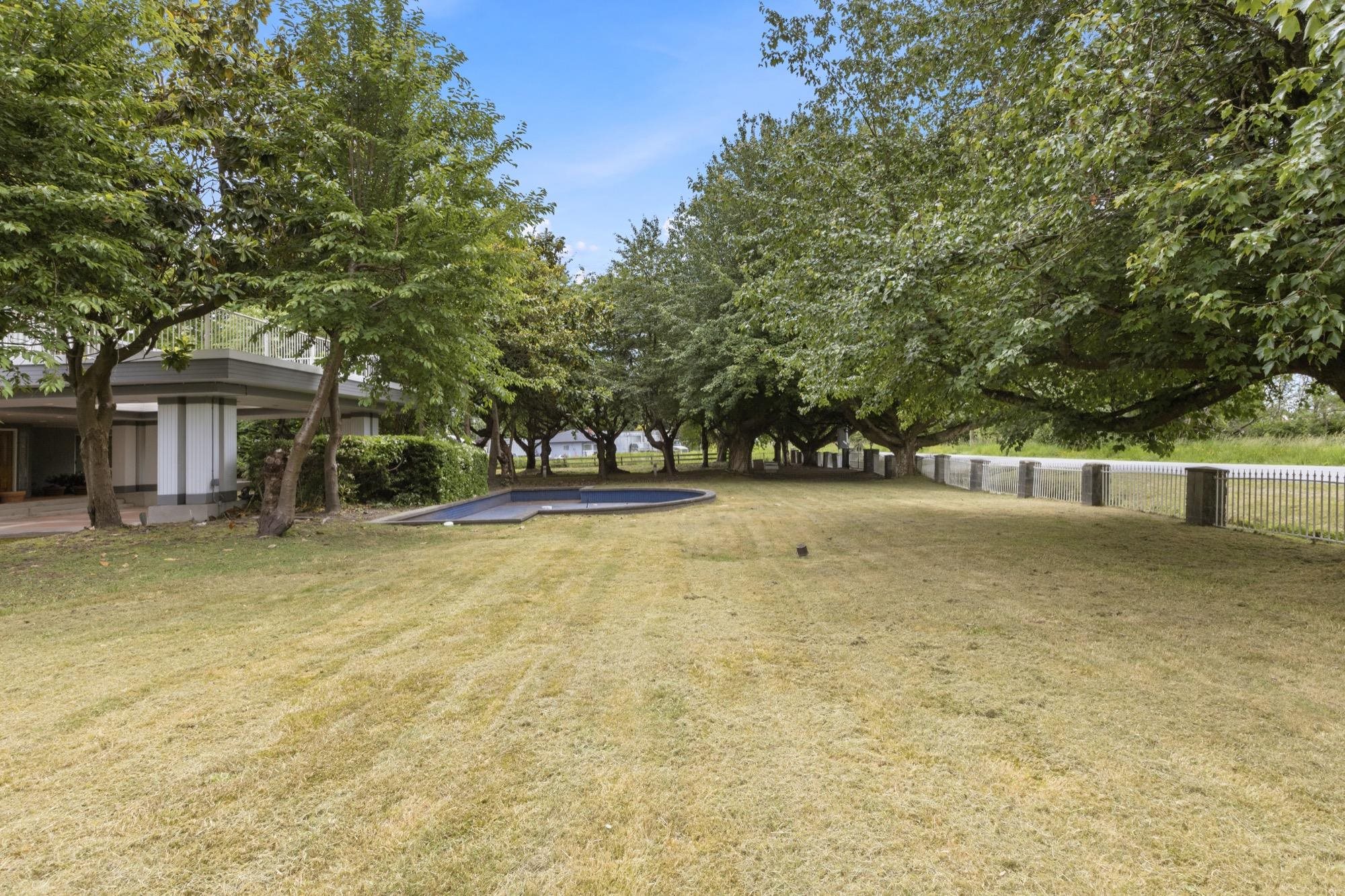 10520 SIDAWAY ROAD