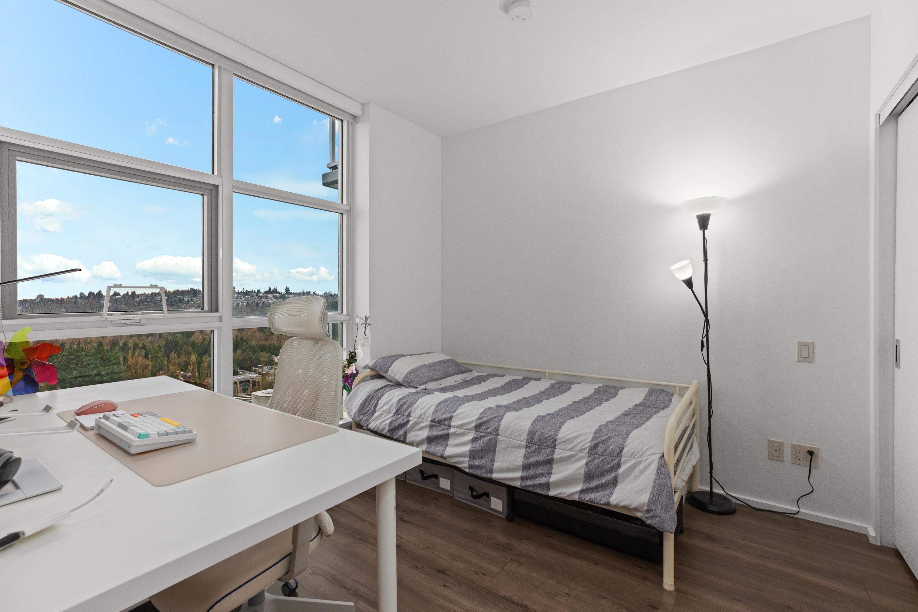 905 3833 EVERGREEN PLACE Unit: 905