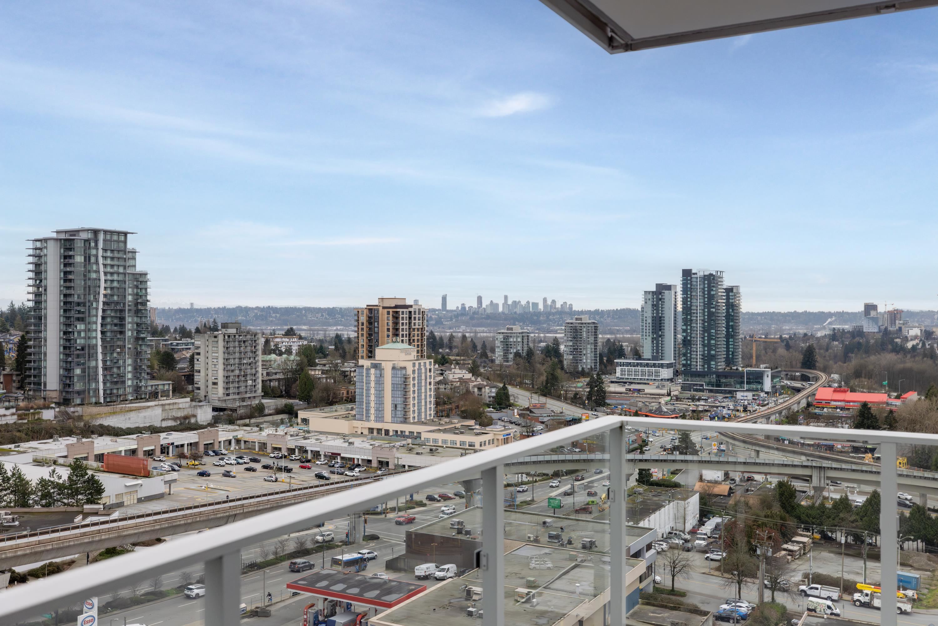 905 3833 EVERGREEN PLACE Unit: 905