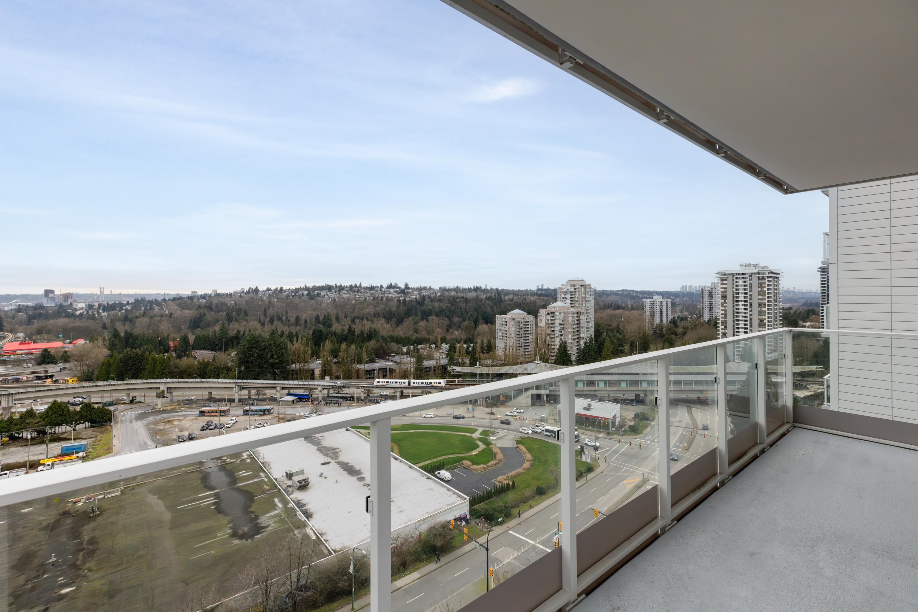 905 3833 EVERGREEN PLACE Unit: 905