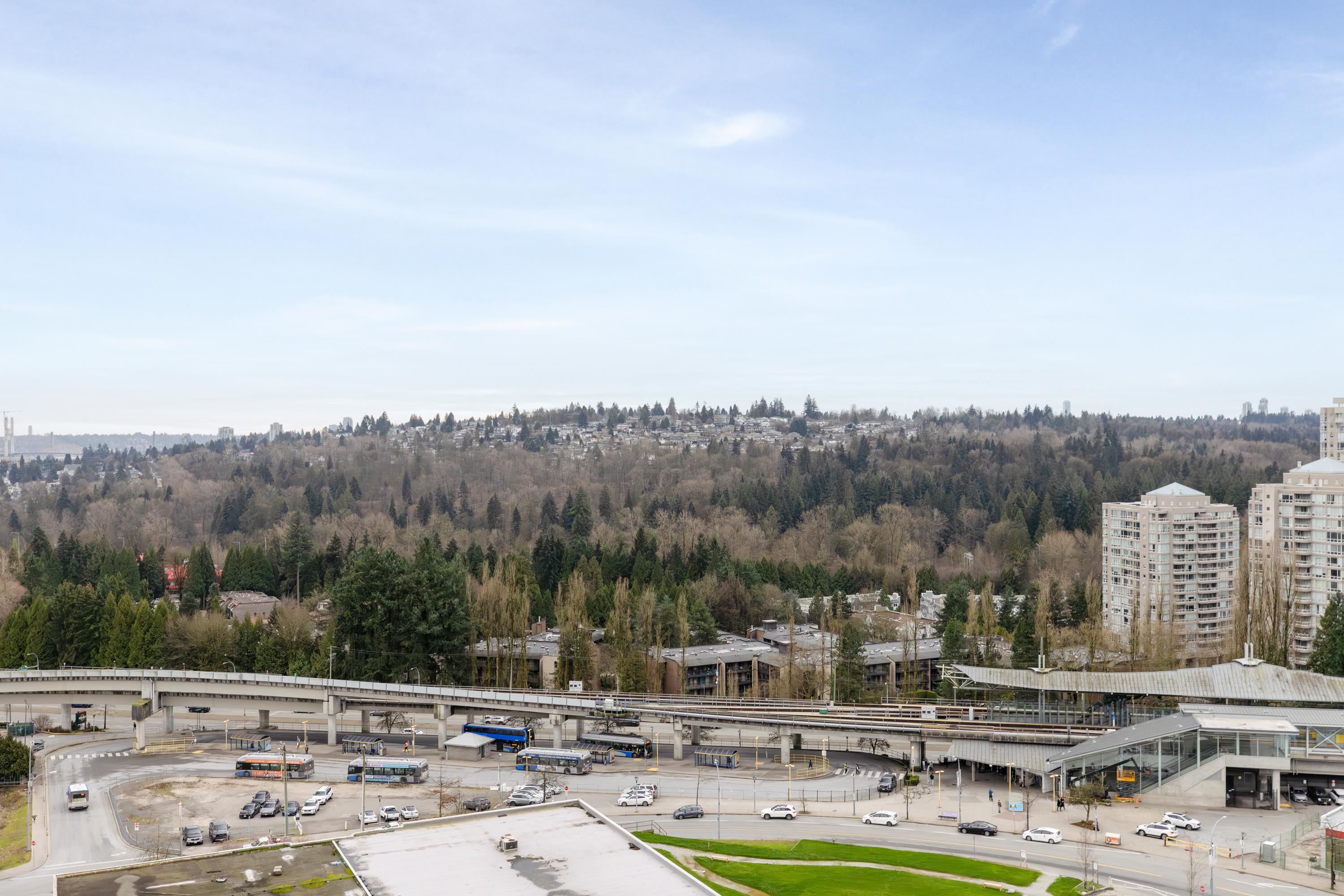 905 3833 EVERGREEN PLACE Unit: 905