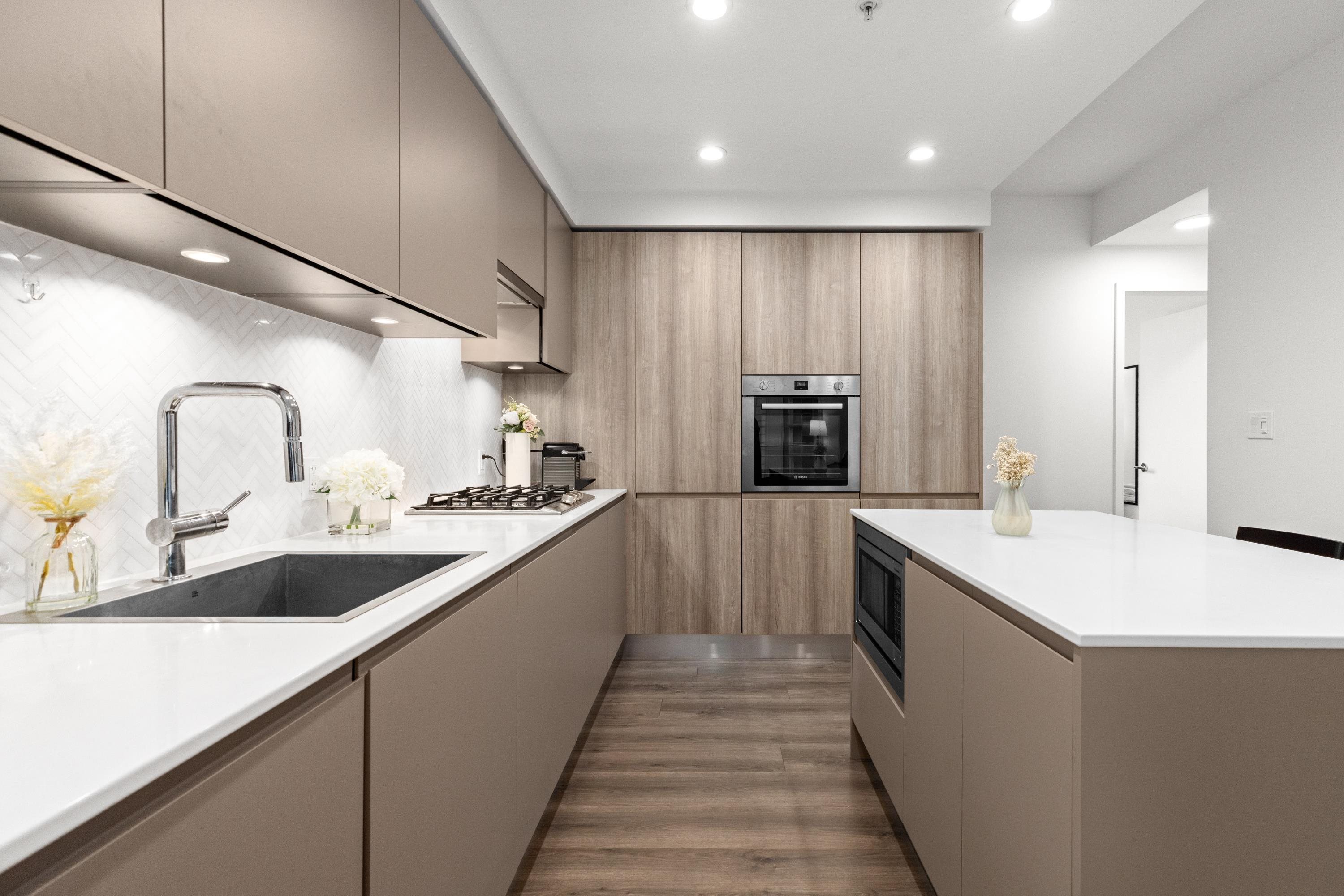 905 3833 EVERGREEN PLACE Unit: 905