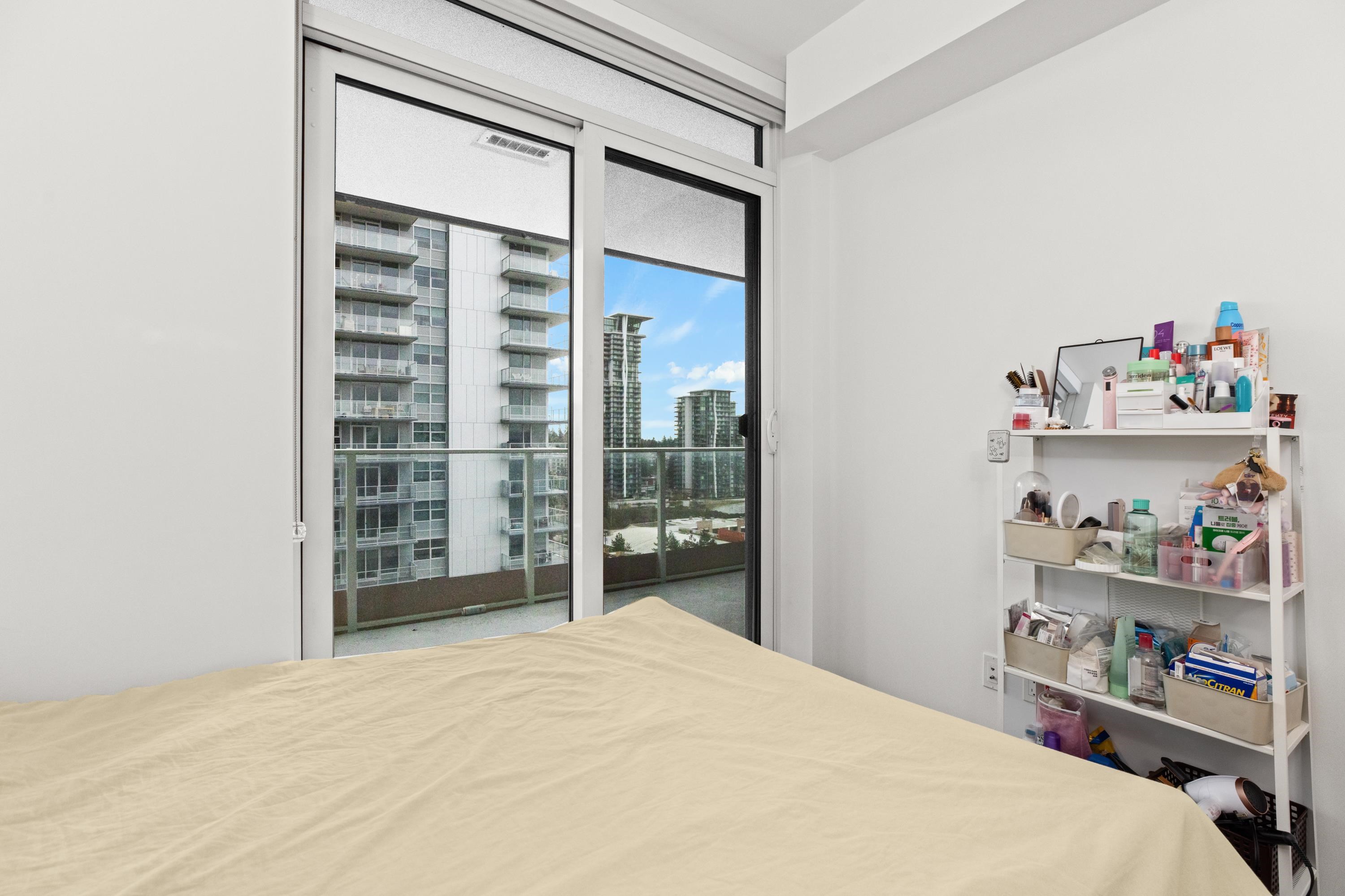 905 3833 EVERGREEN PLACE Unit: 905