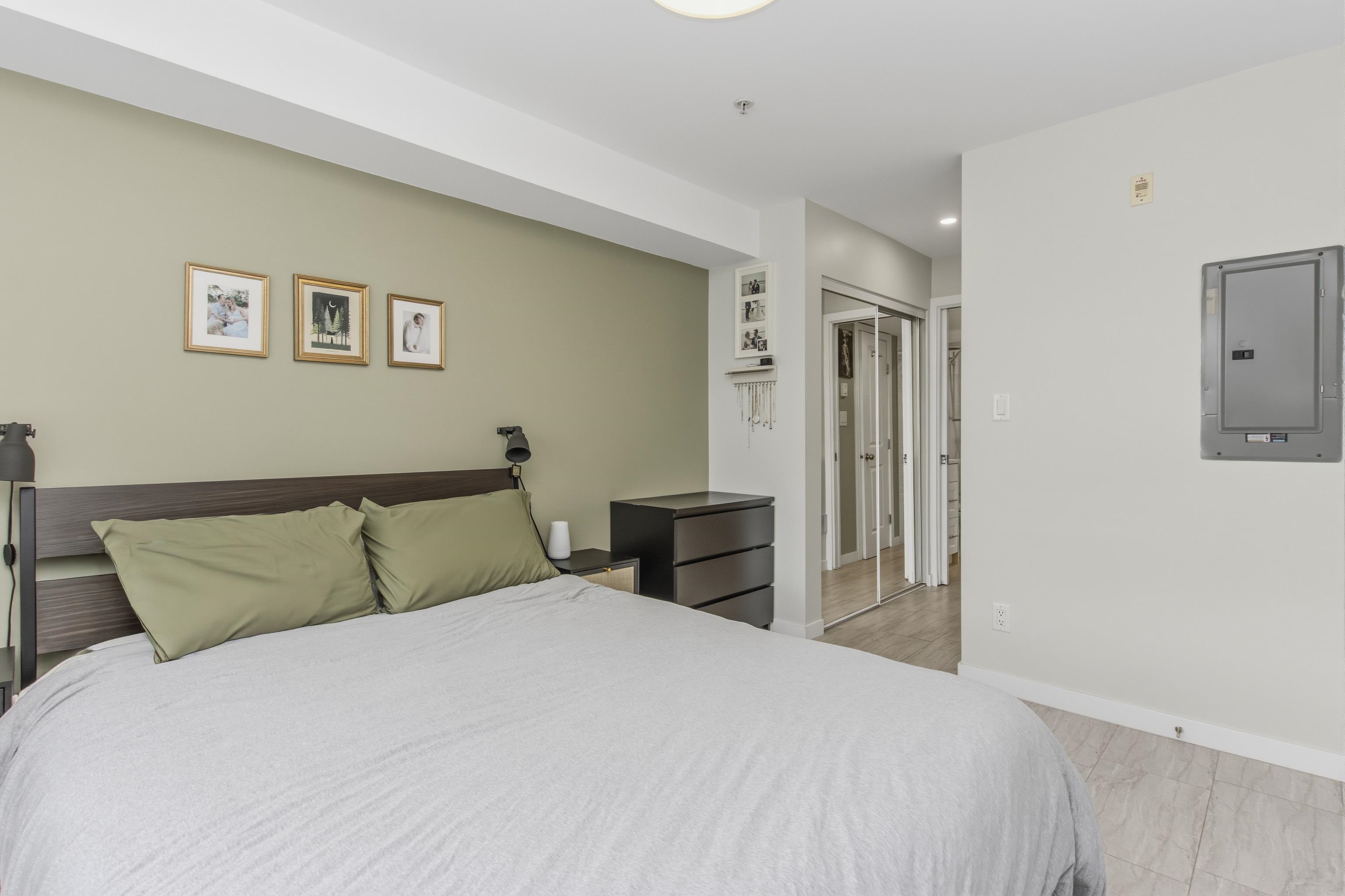 203 38003 SECOND AVENUE Unit: 203