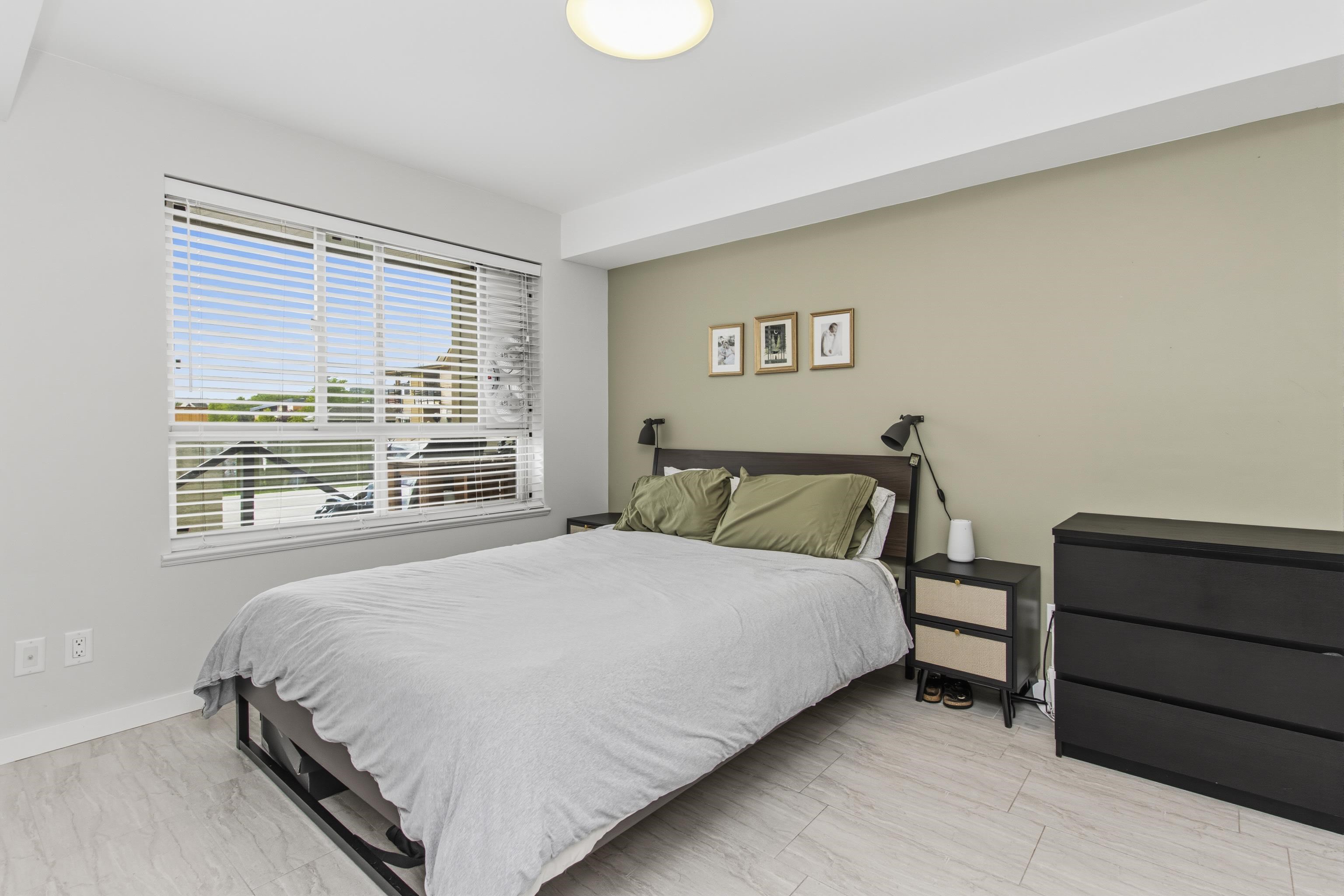 203 38003 SECOND AVENUE Unit: 203