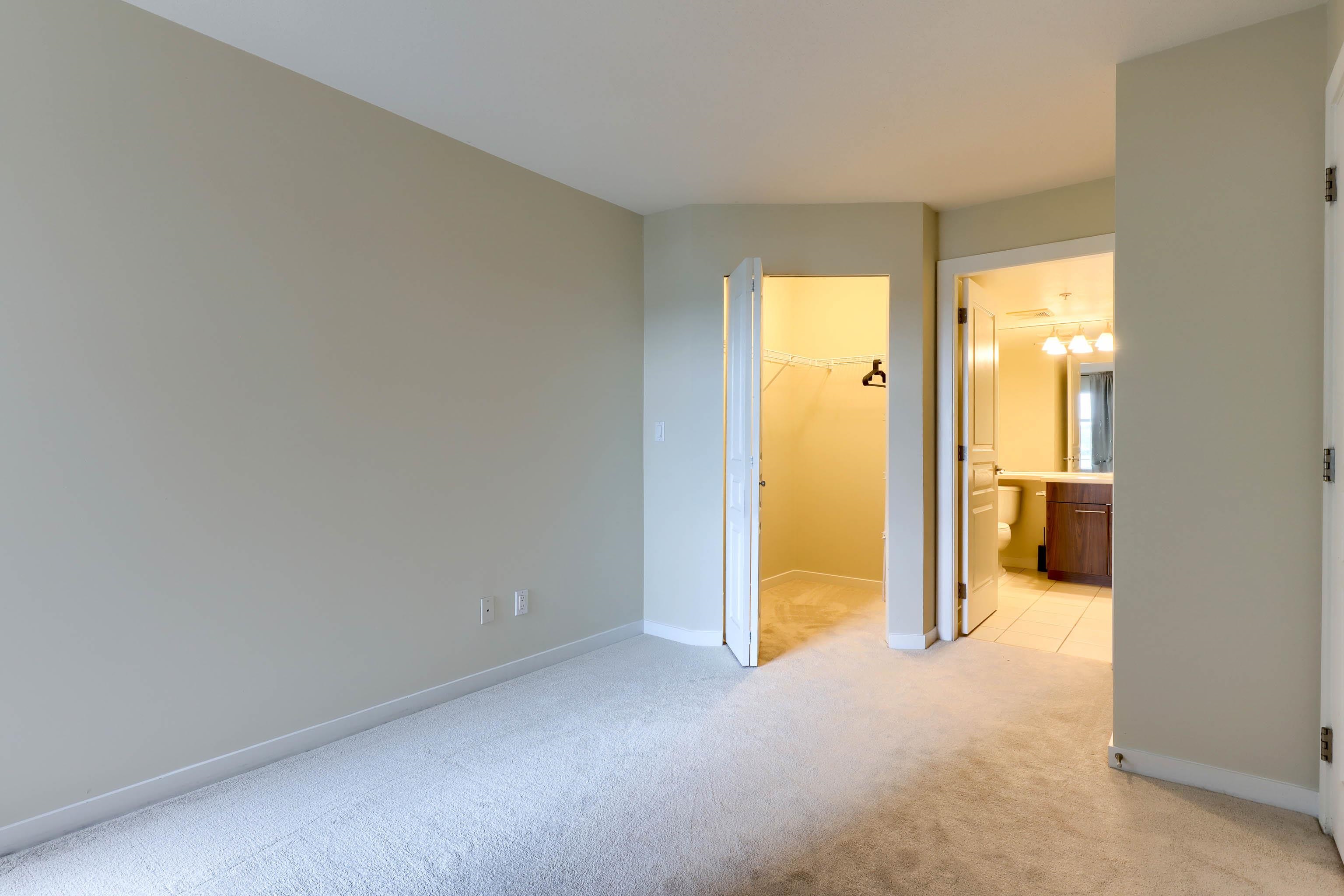 201 4788 BRENTWOOD DRIVE Unit: 201