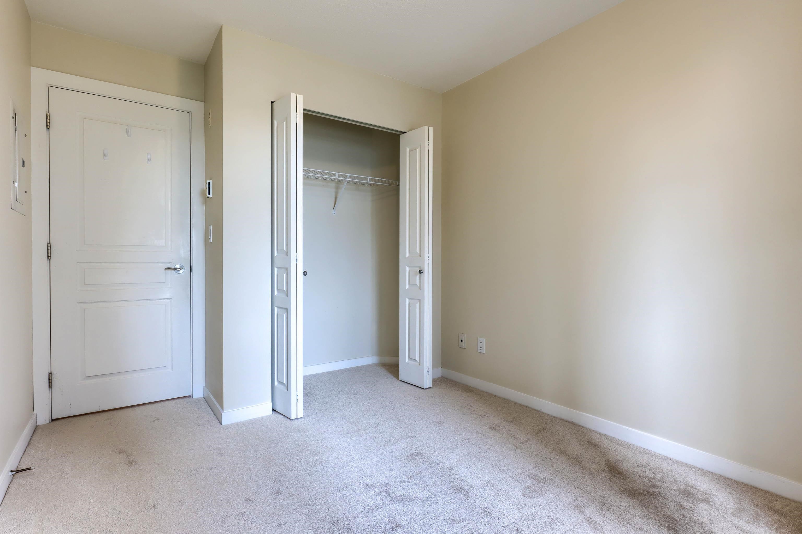 201 4788 BRENTWOOD DRIVE Unit: 201