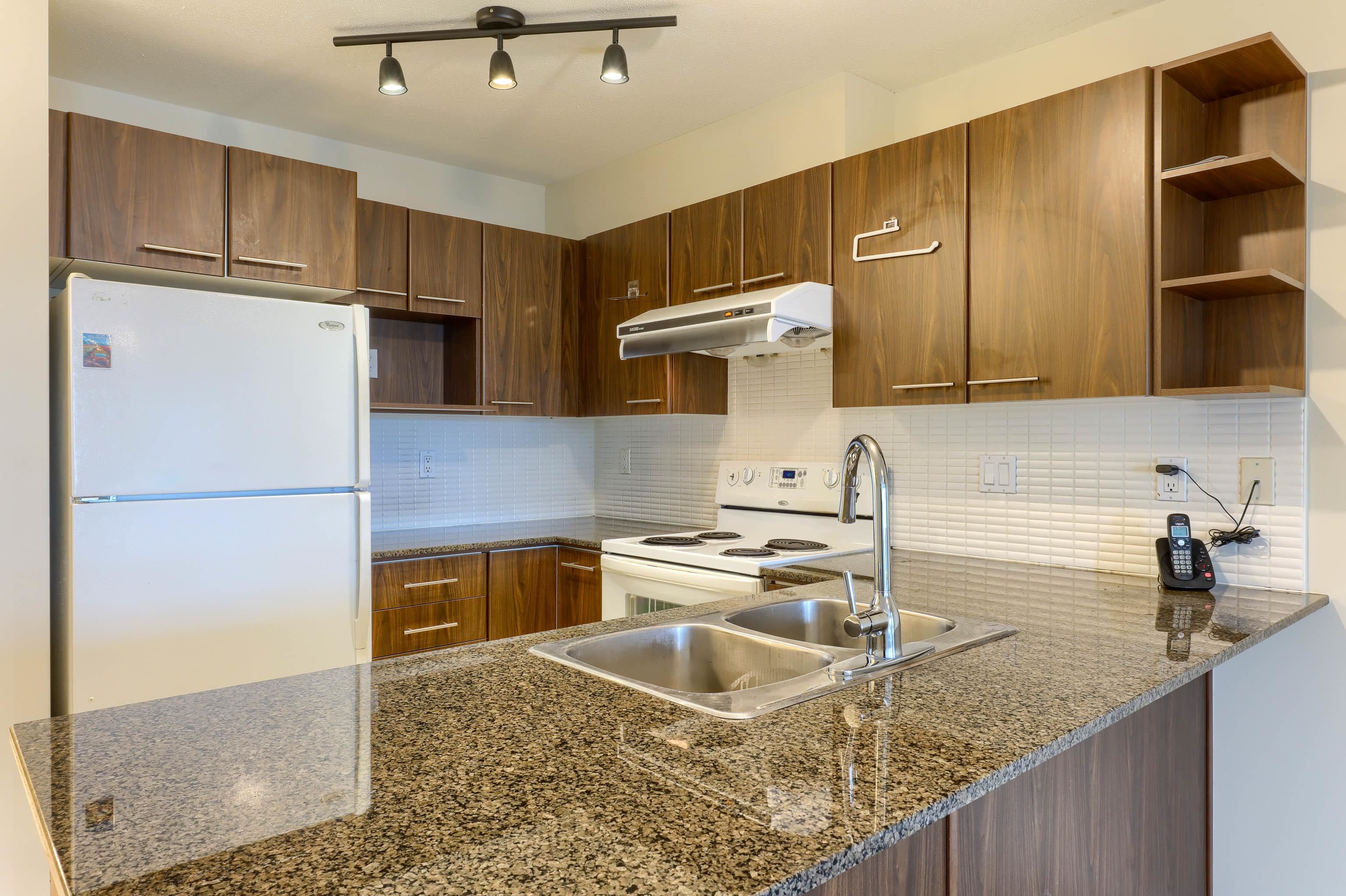 201 4788 BRENTWOOD DRIVE Unit: 201