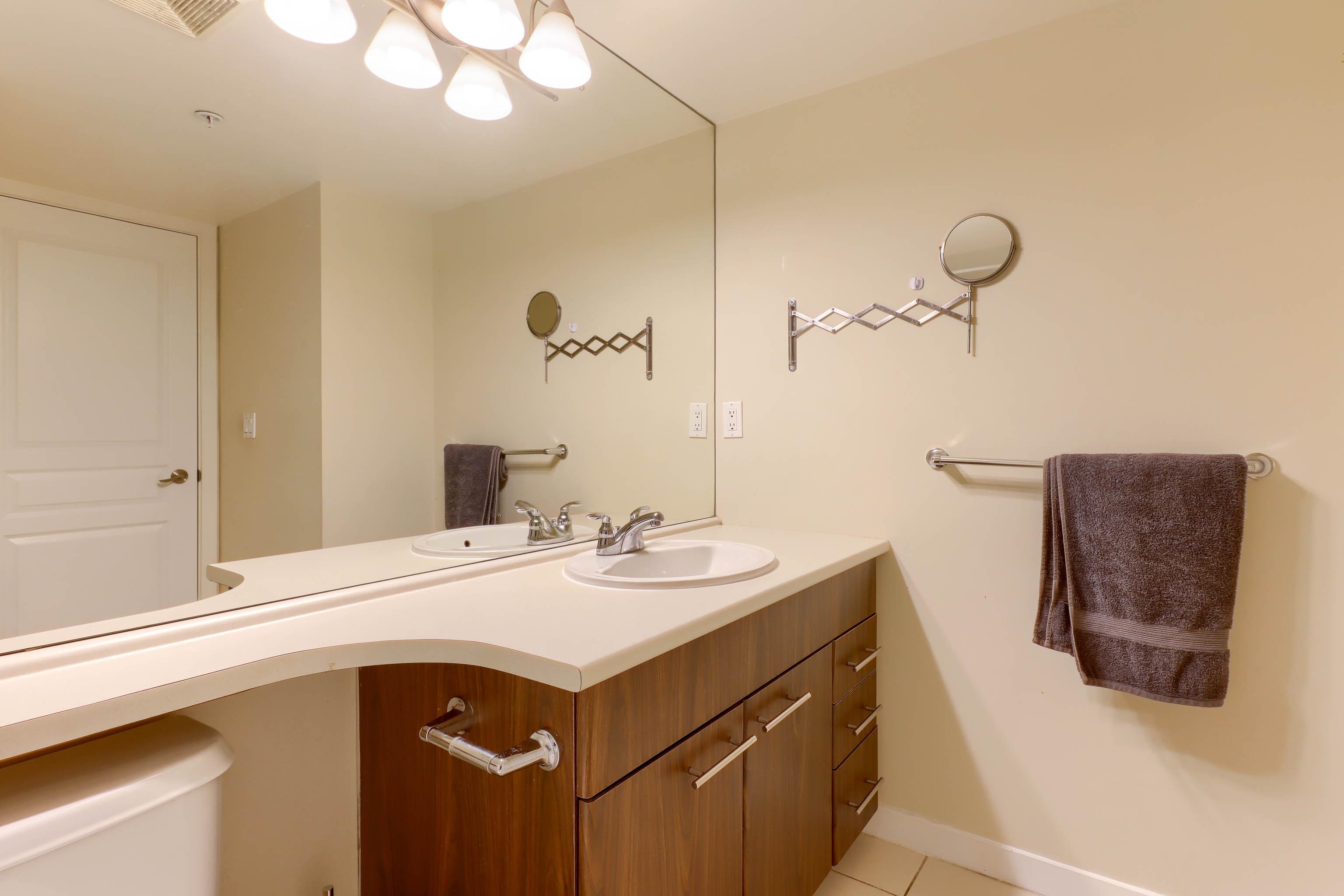 201 4788 BRENTWOOD DRIVE Unit: 201