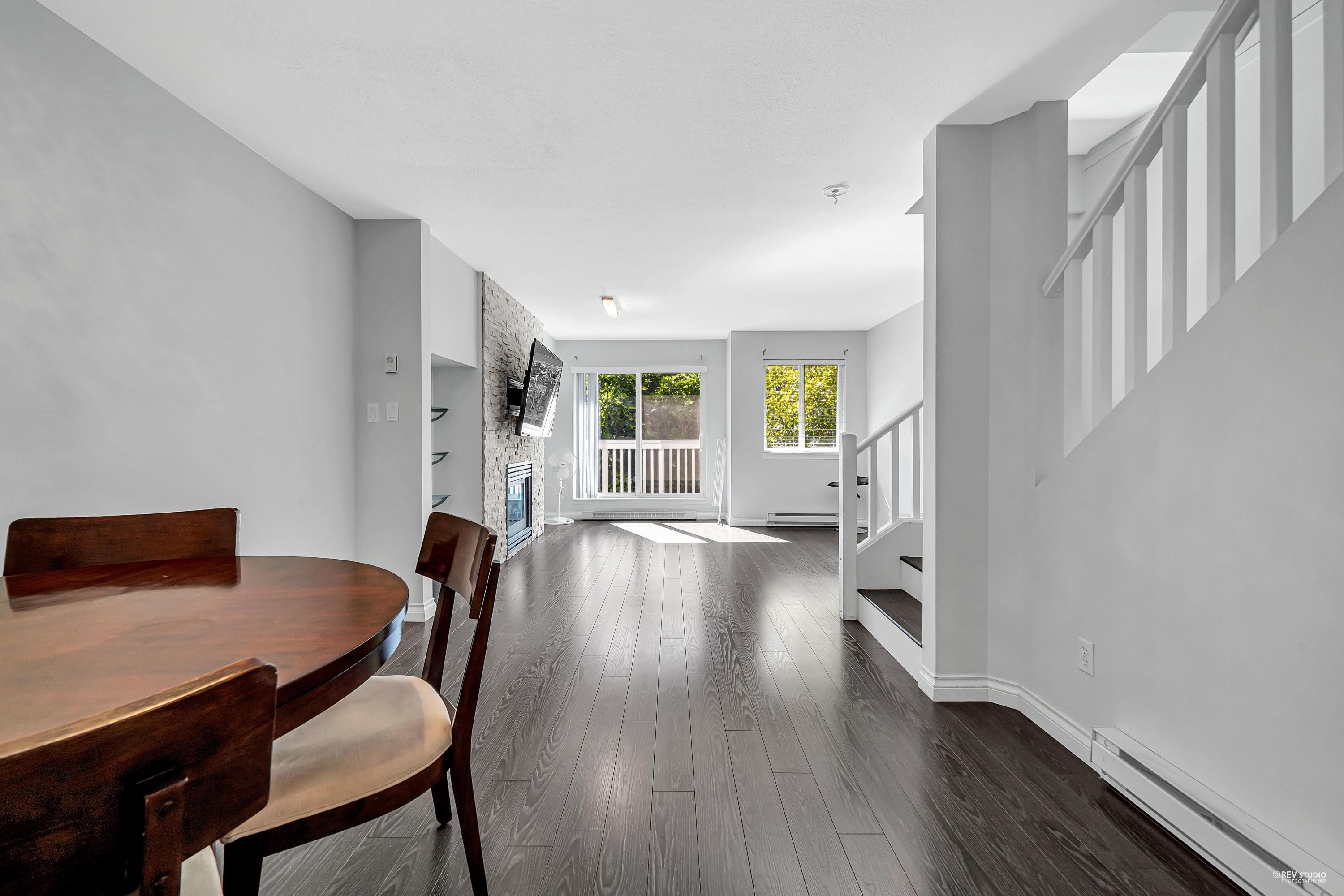 79 7831 GARDEN CITY ROAD Unit: 79