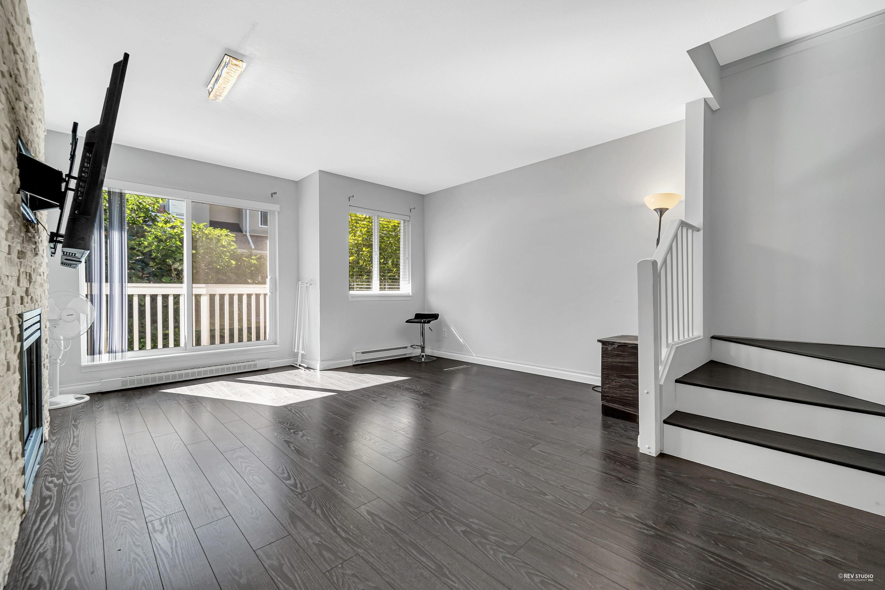 79 7831 GARDEN CITY ROAD Unit: 79