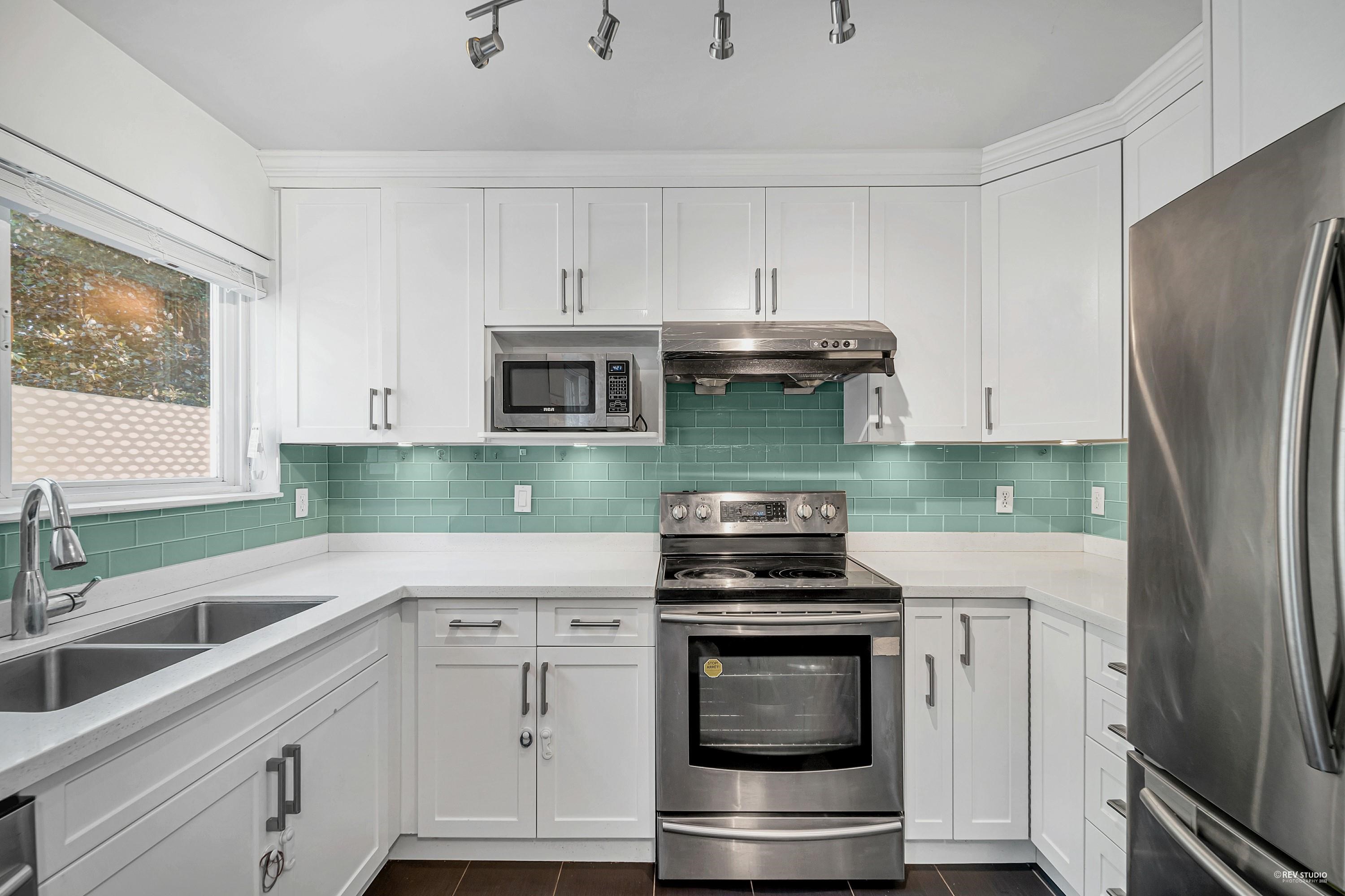 79 7831 GARDEN CITY ROAD Unit: 79