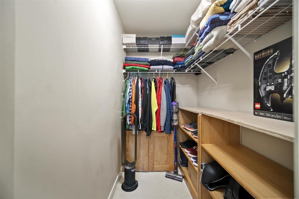 209 3105 LINCOLN AVENUE Unit: 209