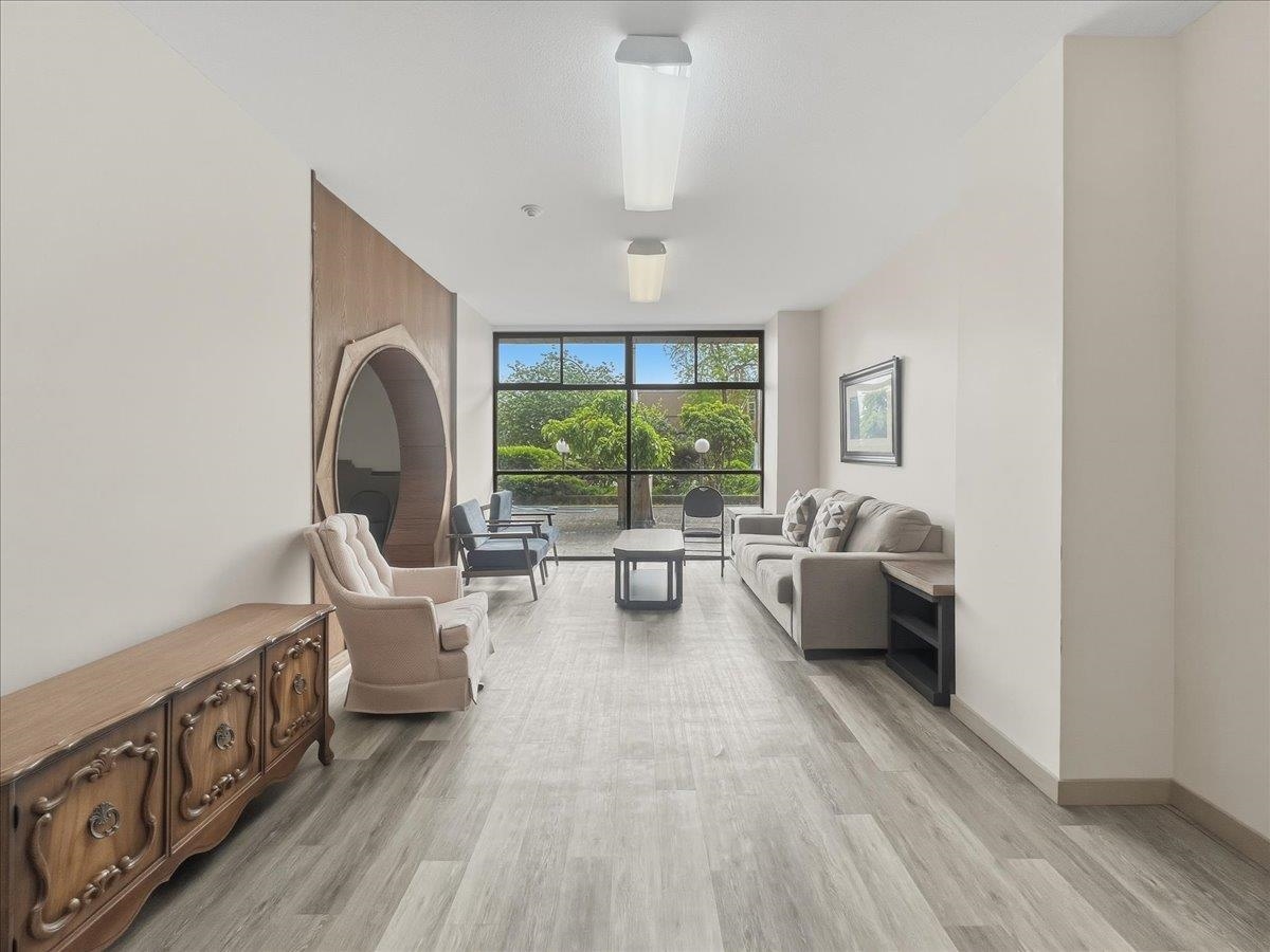 305 47 AGNES STREET Unit: 305