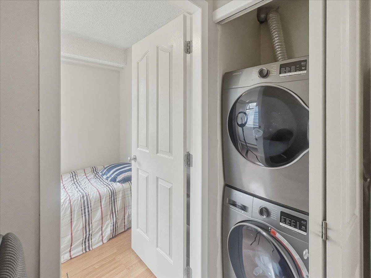 305 47 AGNES STREET Unit: 305