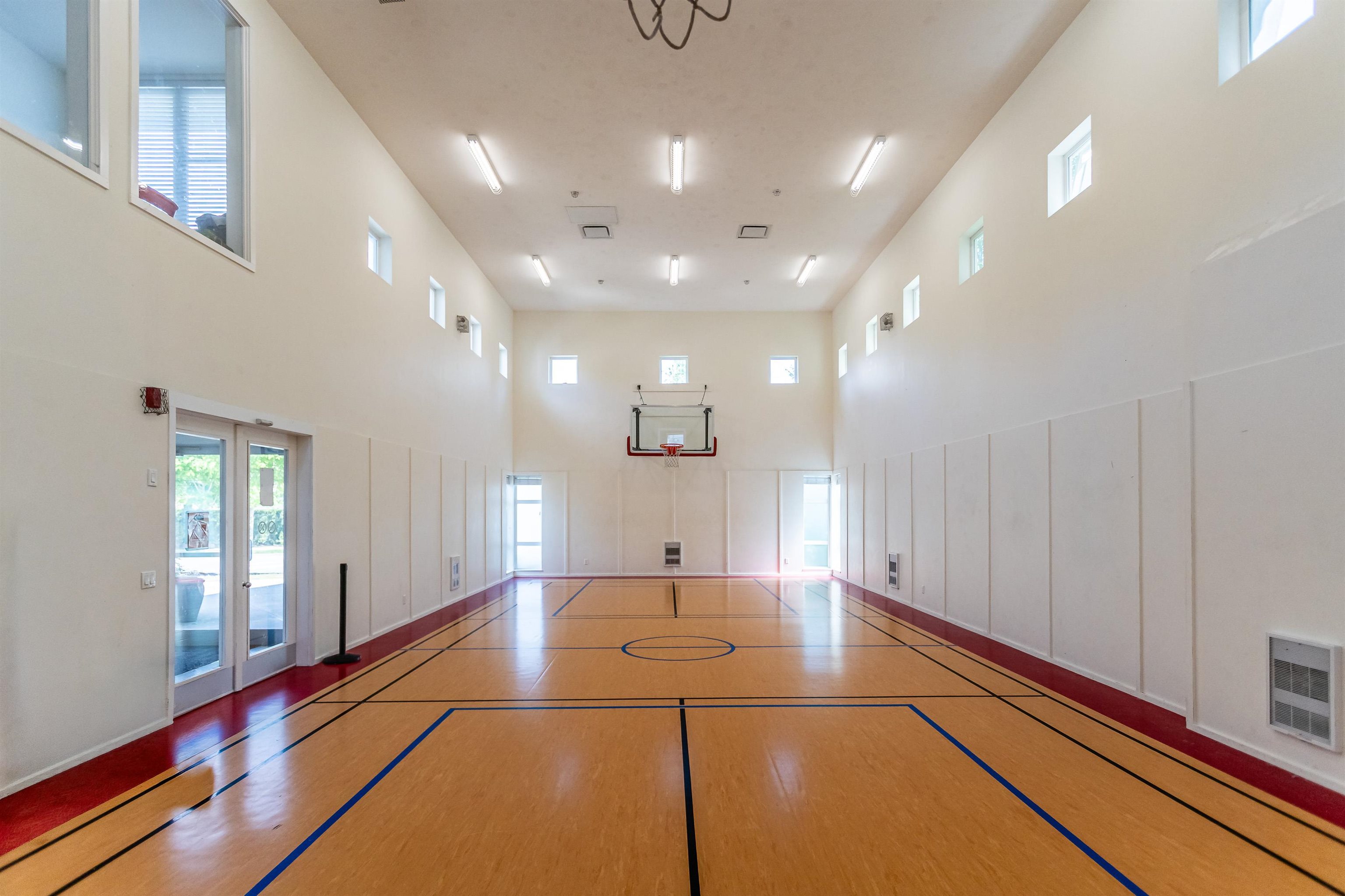 1 2978 159 STREET Unit: 1