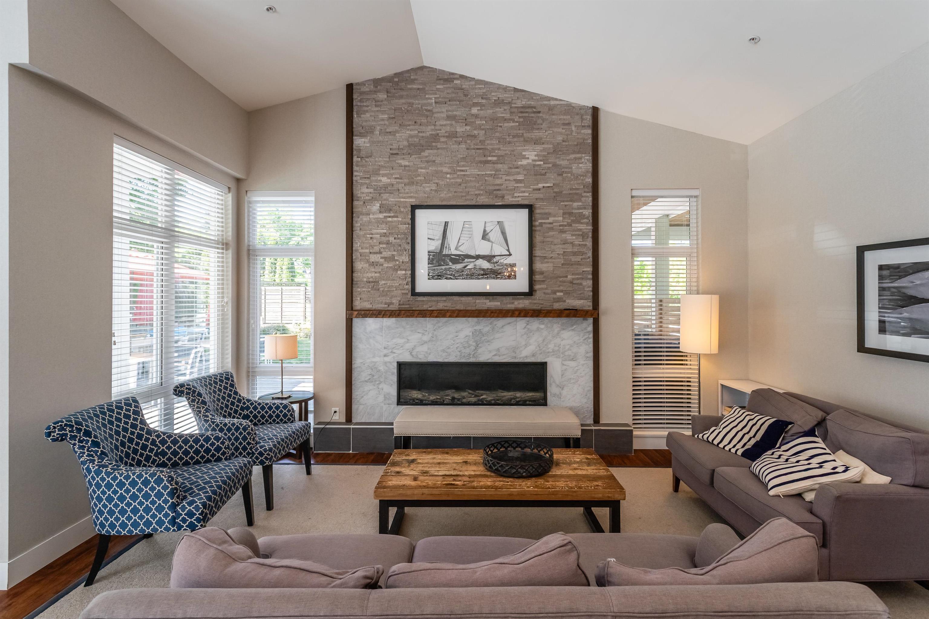 1 2978 159 STREET Unit: 1