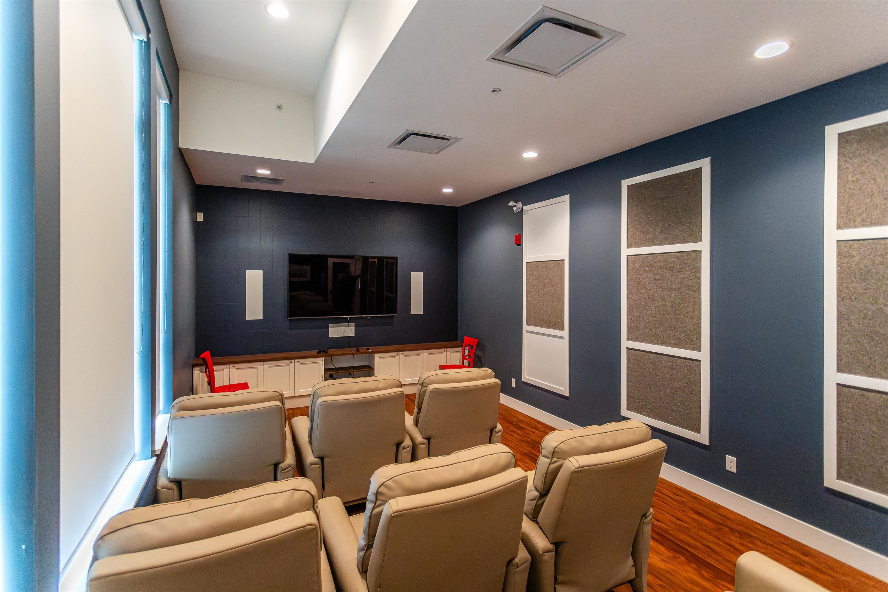 1 2978 159 STREET Unit: 1