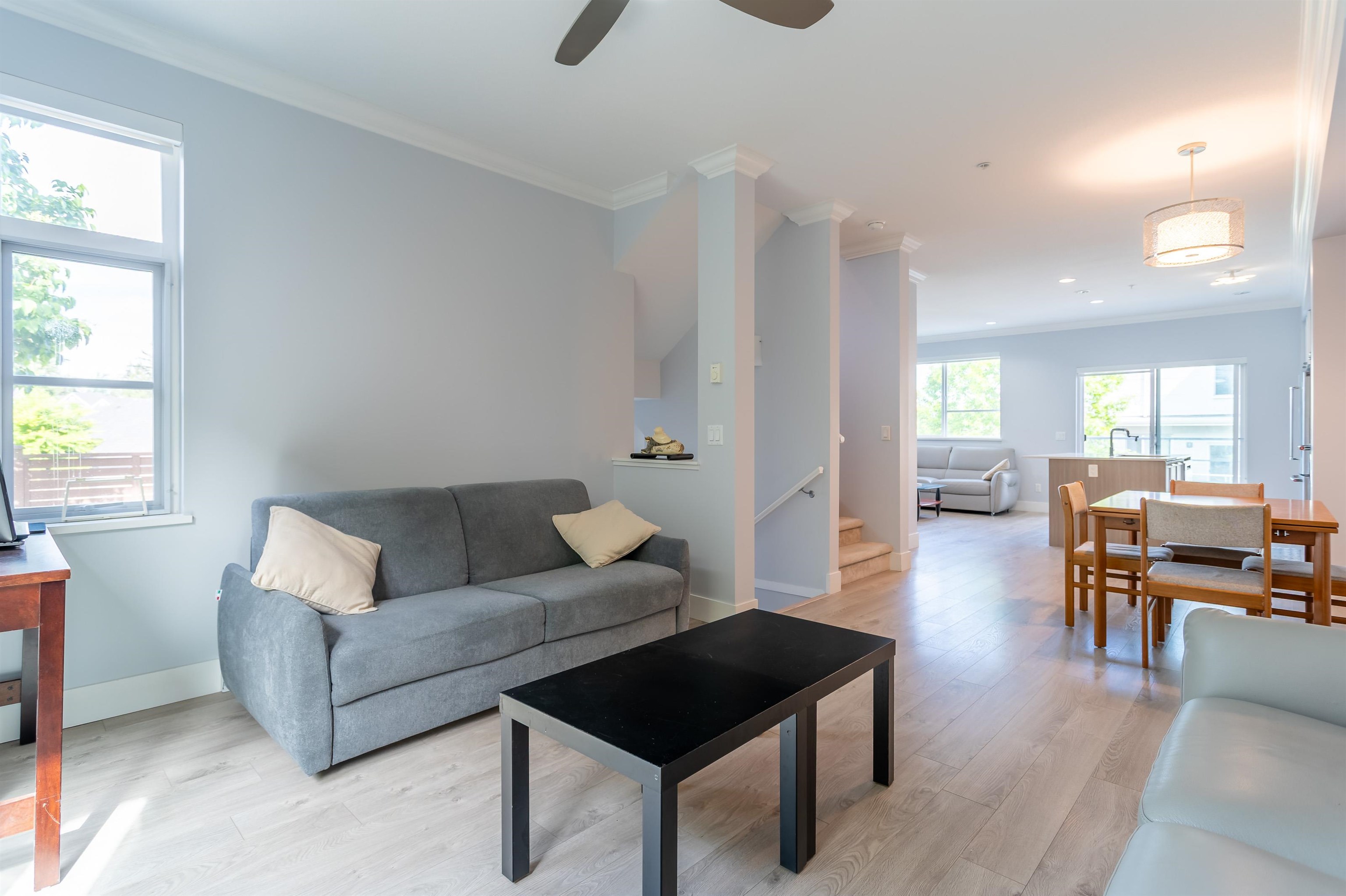 1 2978 159 STREET Unit: 1