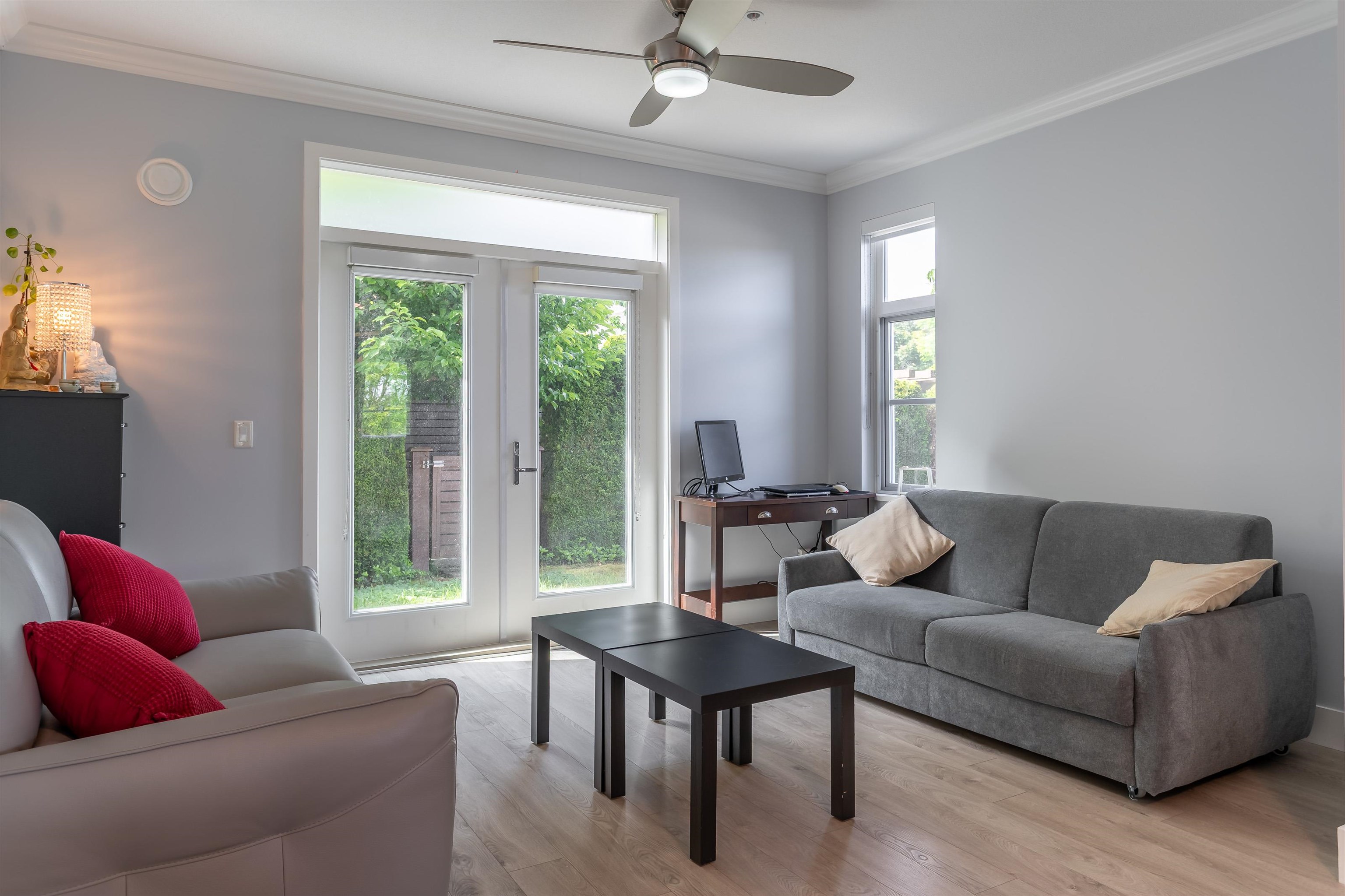 1 2978 159 STREET Unit: 1