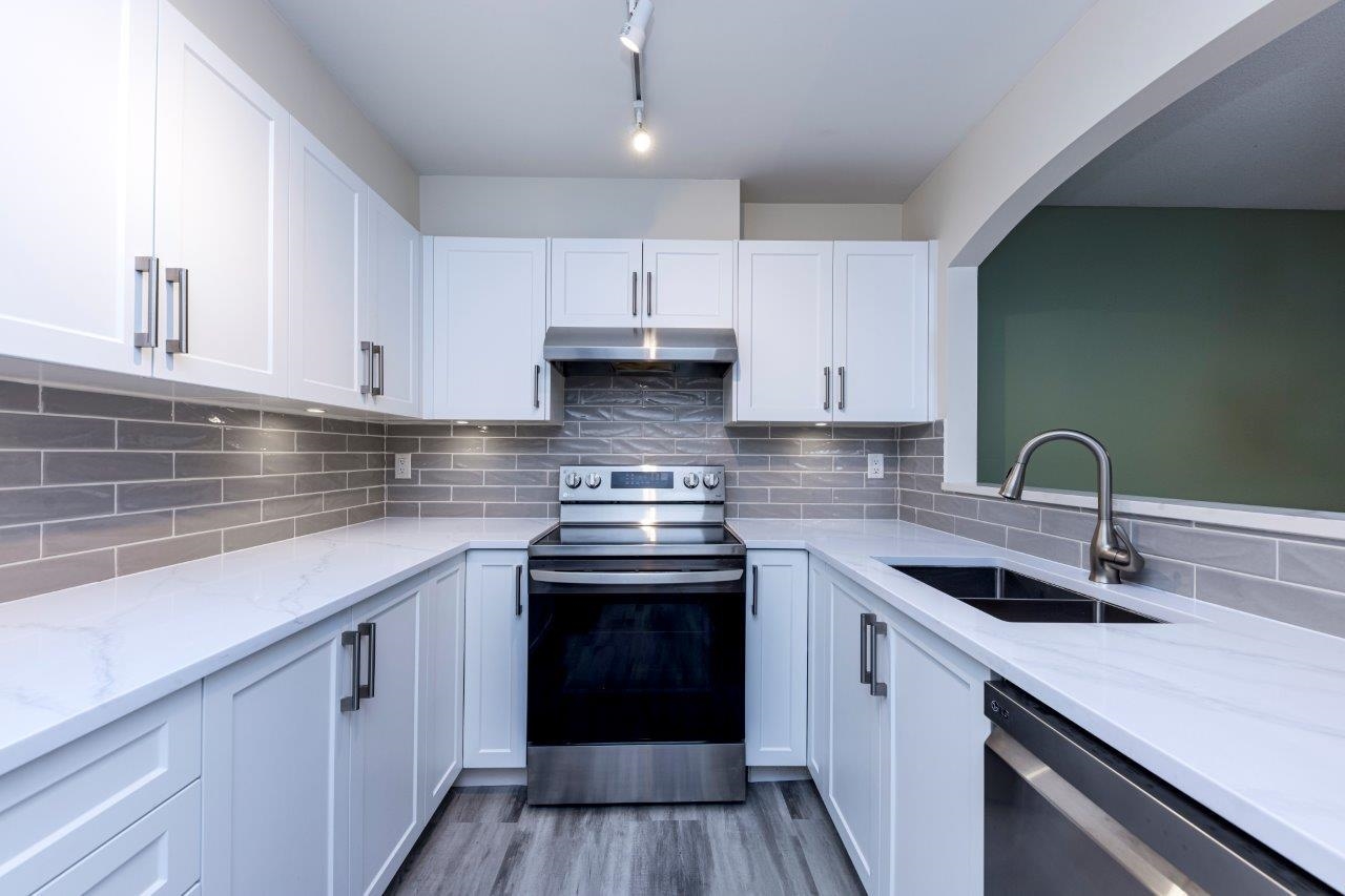 79 6588 SOUTHOAKS CRESCENT Unit: 79