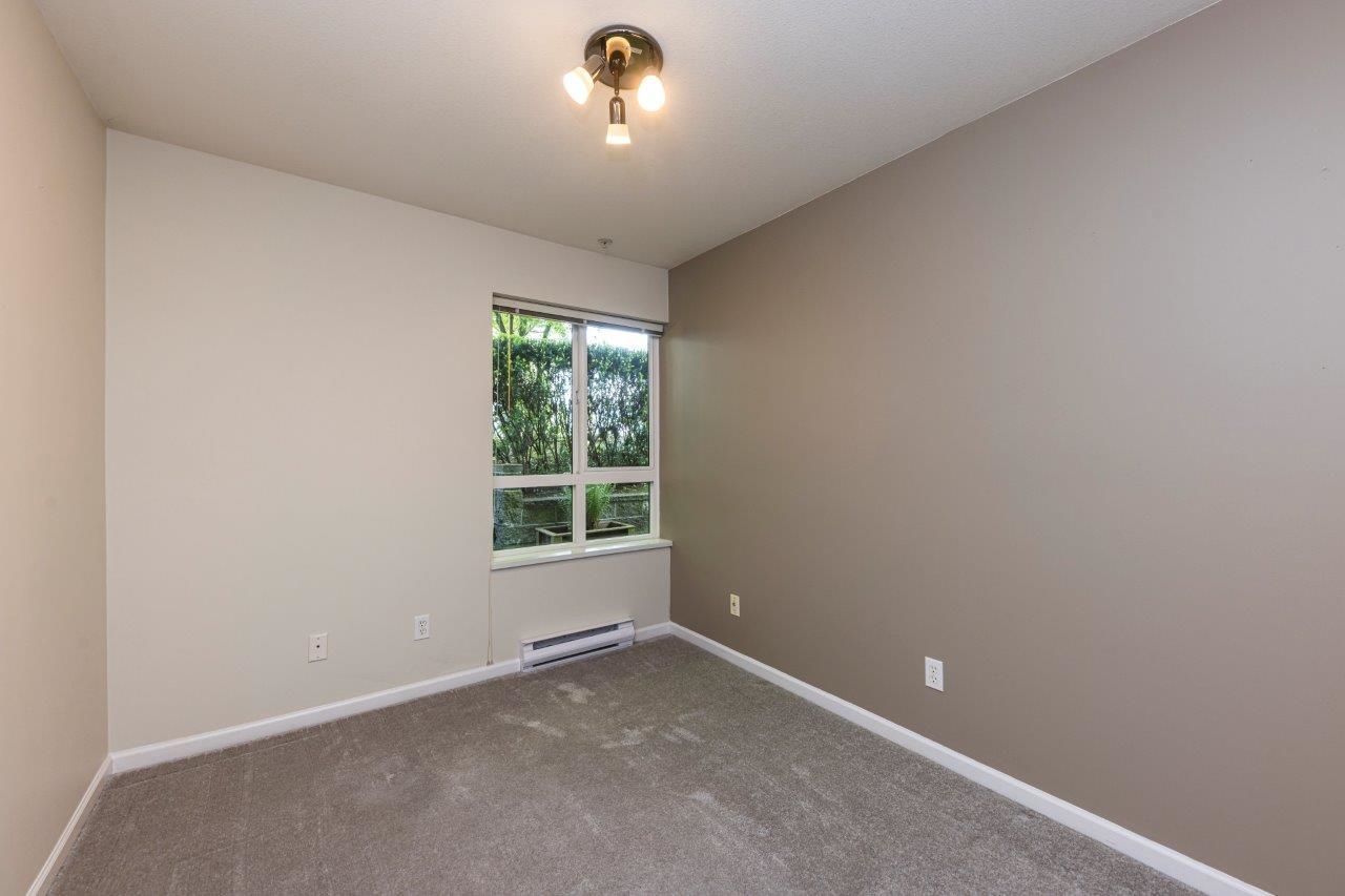 79 6588 SOUTHOAKS CRESCENT Unit: 79