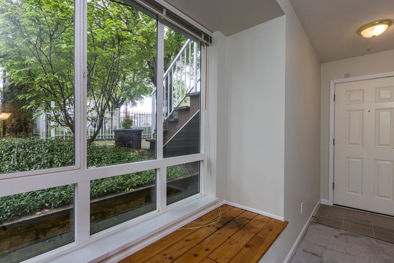 79 6588 SOUTHOAKS CRESCENT Unit: 79