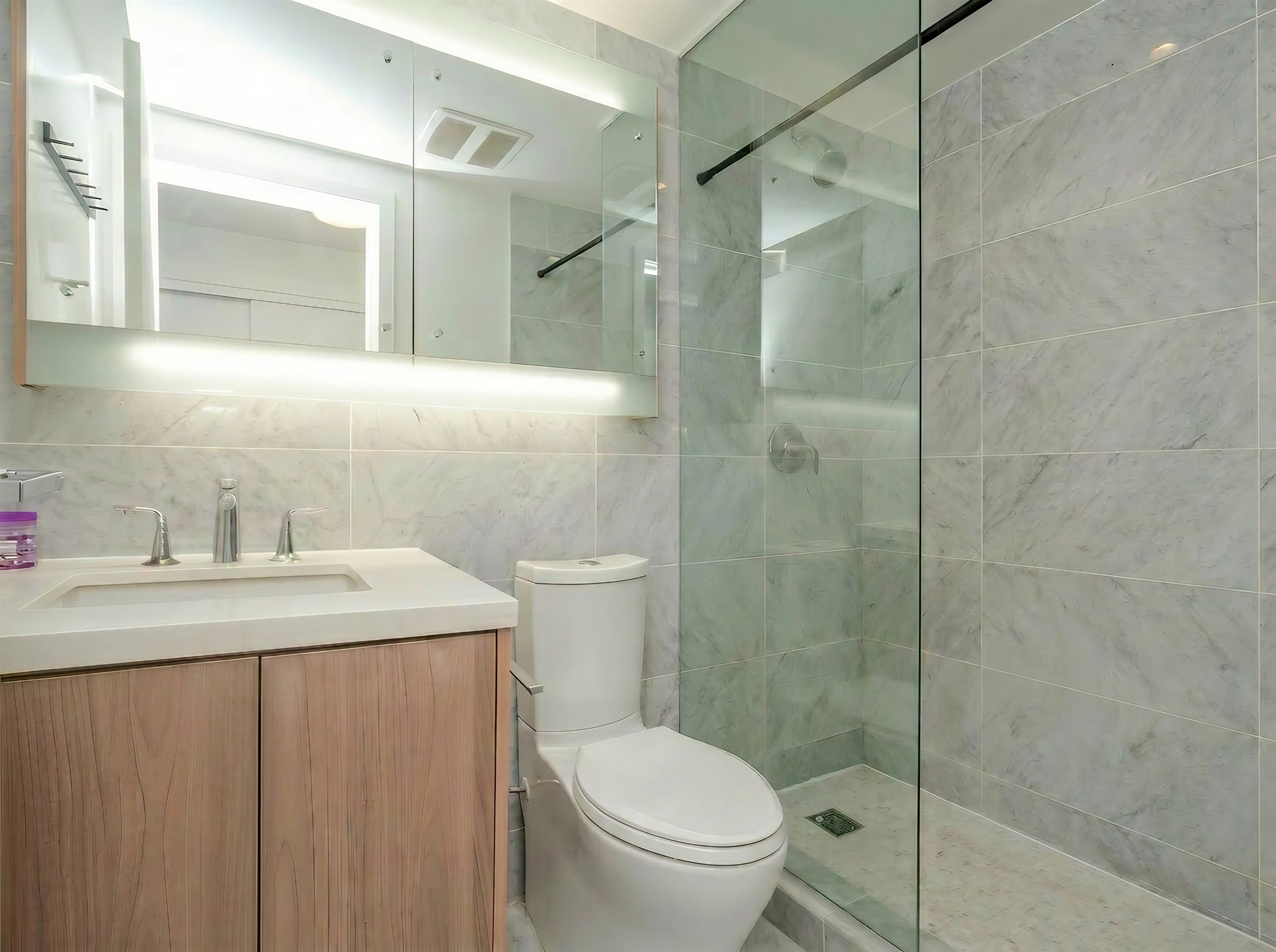4701 13696 100 AVENUE Unit: 4701