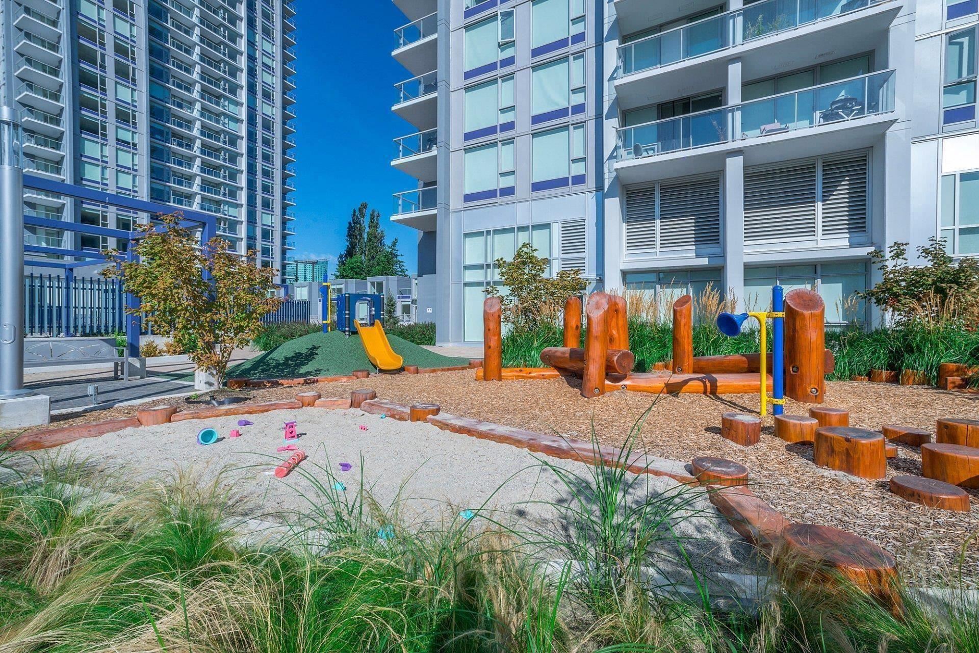 4701 13696 100 AVENUE Unit: 4701