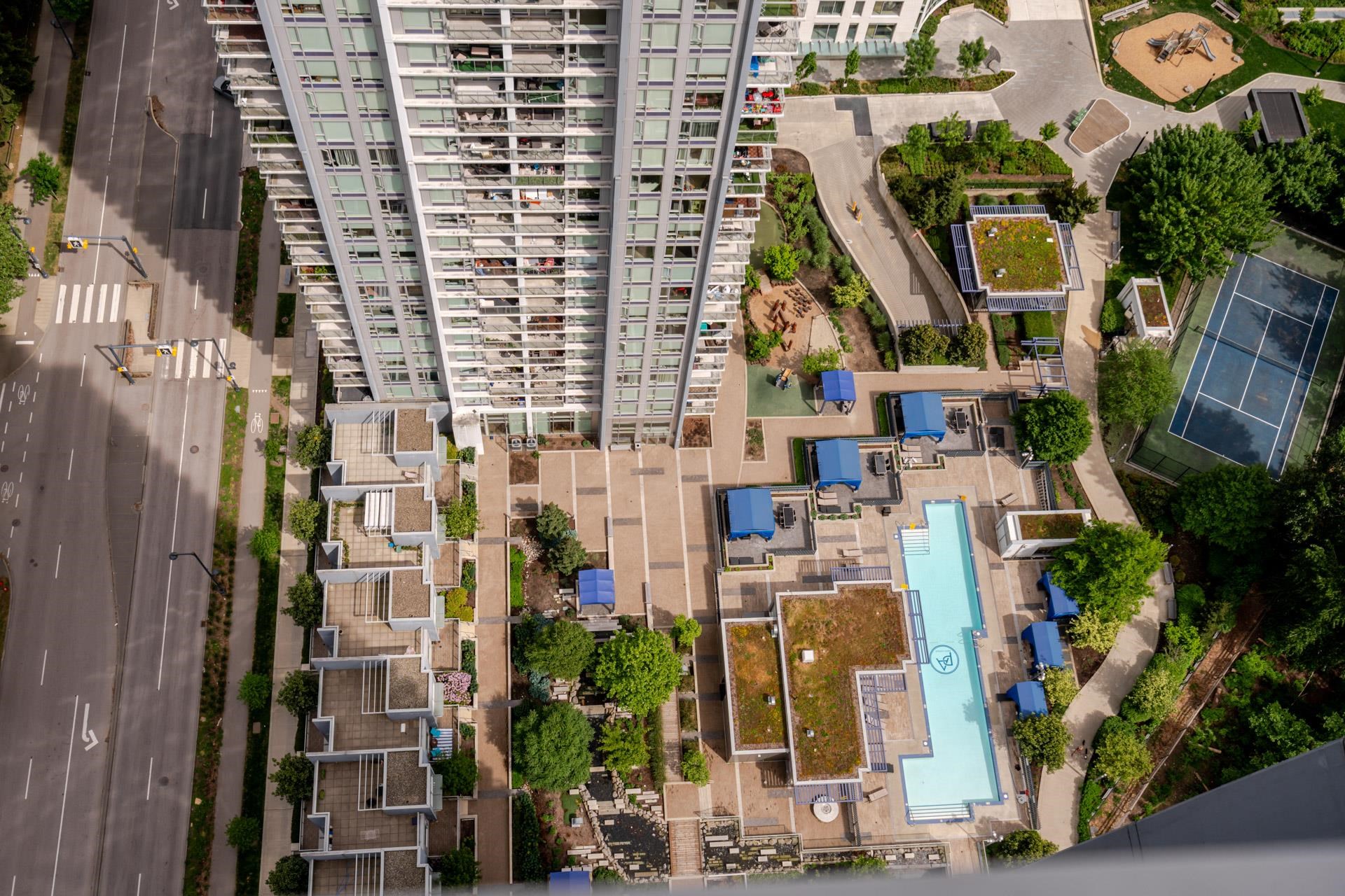 4701 13696 100 AVENUE Unit: 4701
