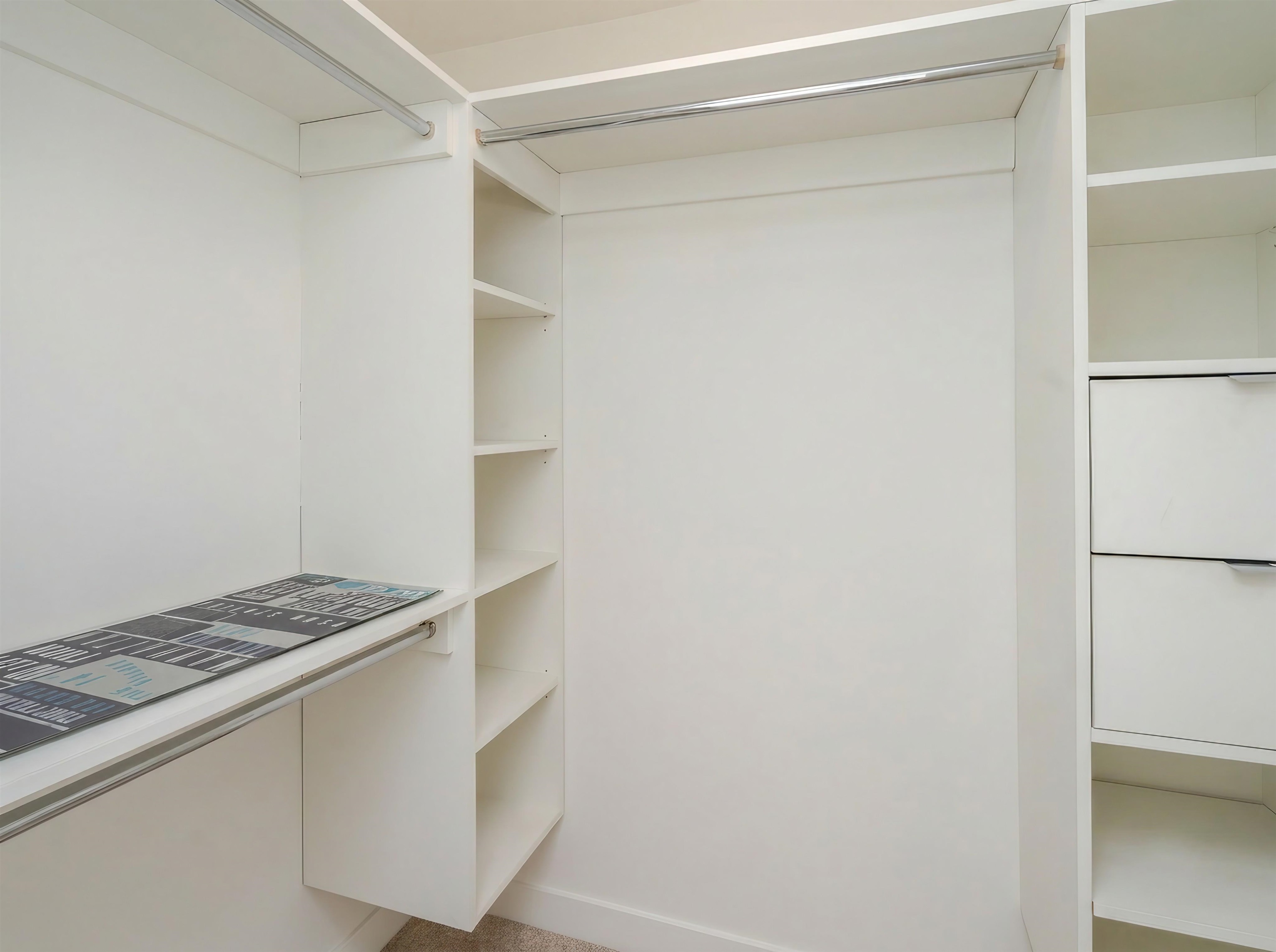 4701 13696 100 AVENUE Unit: 4701