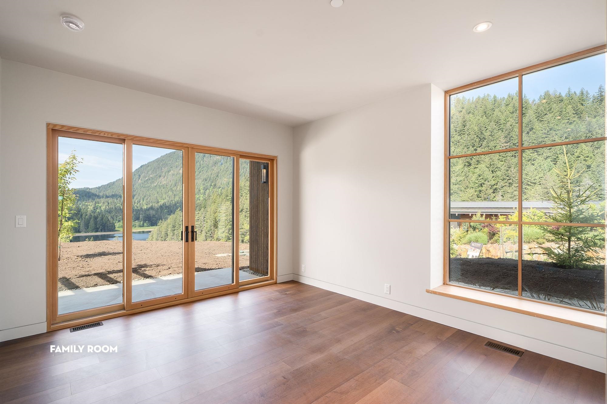 865 FORSTER LANE