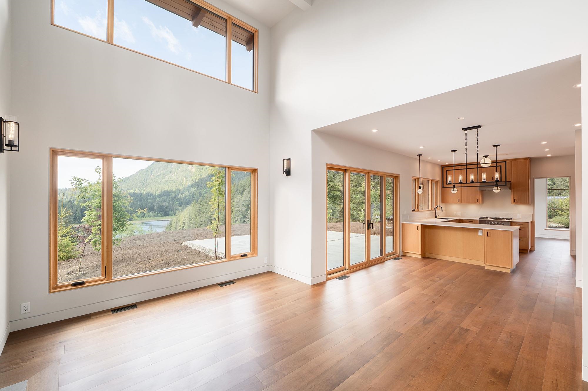 865 FORSTER LANE