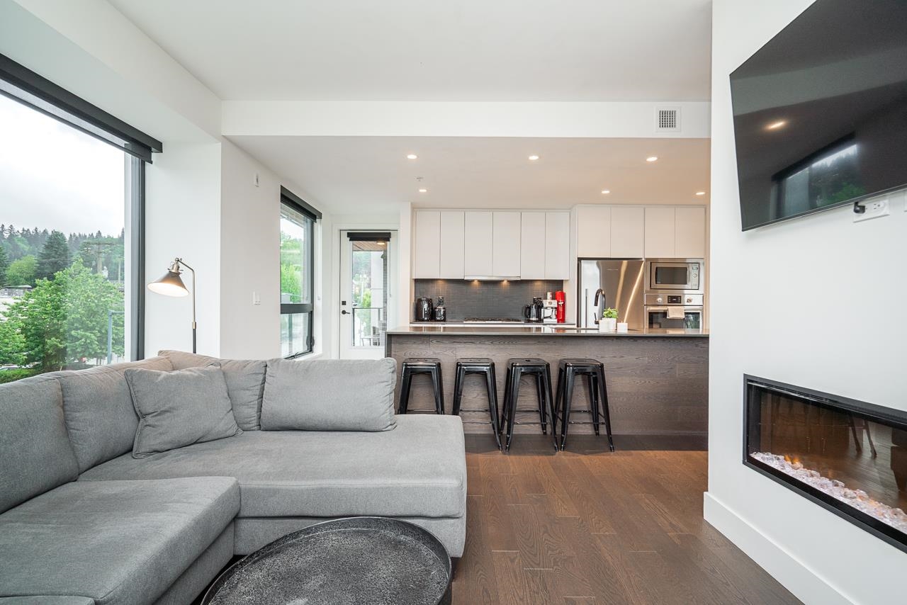 309 83 MOODY STREET Unit: 309
