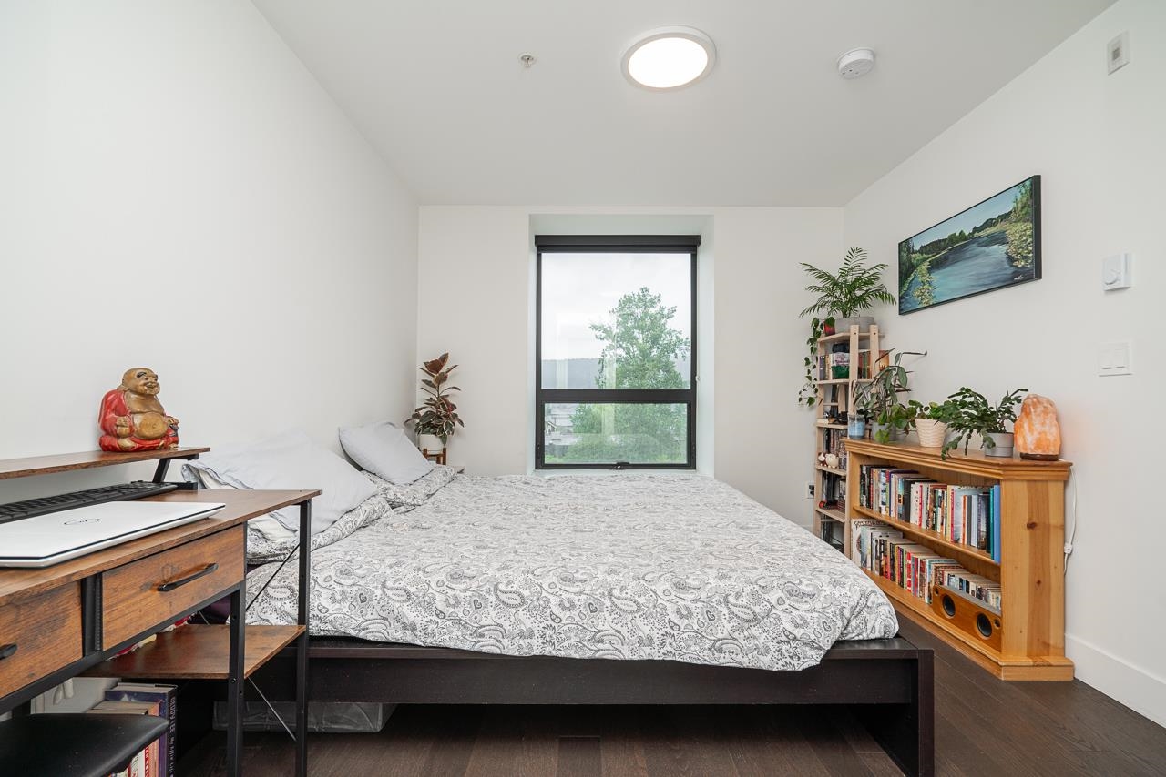309 83 MOODY STREET Unit: 309