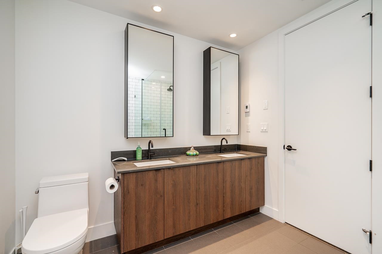 309 83 MOODY STREET Unit: 309