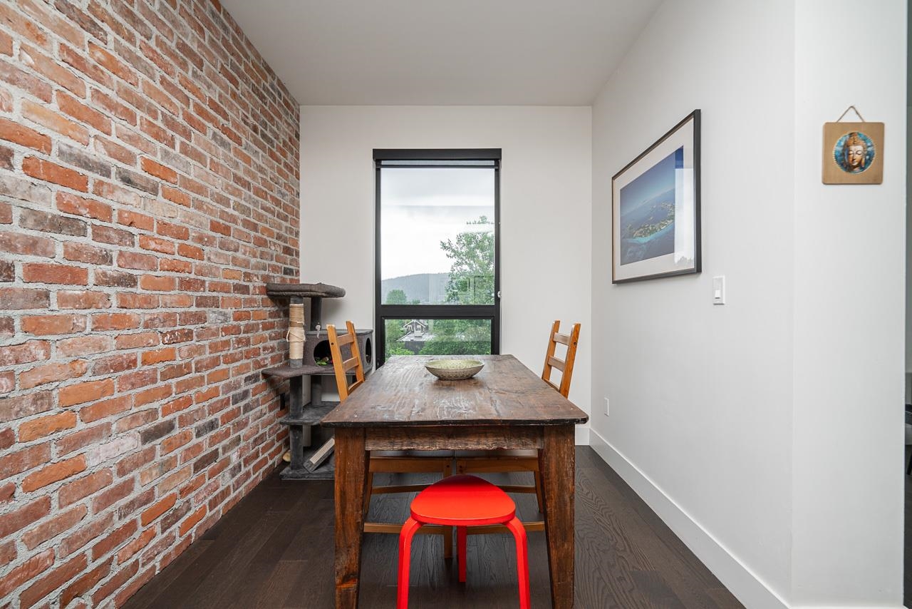 309 83 MOODY STREET Unit: 309