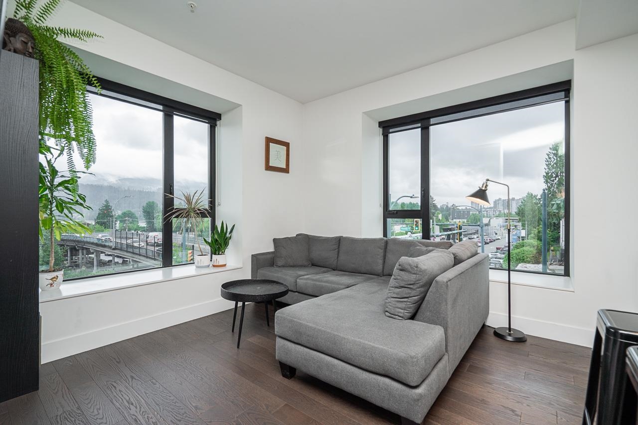 309 83 MOODY STREET Unit: 309